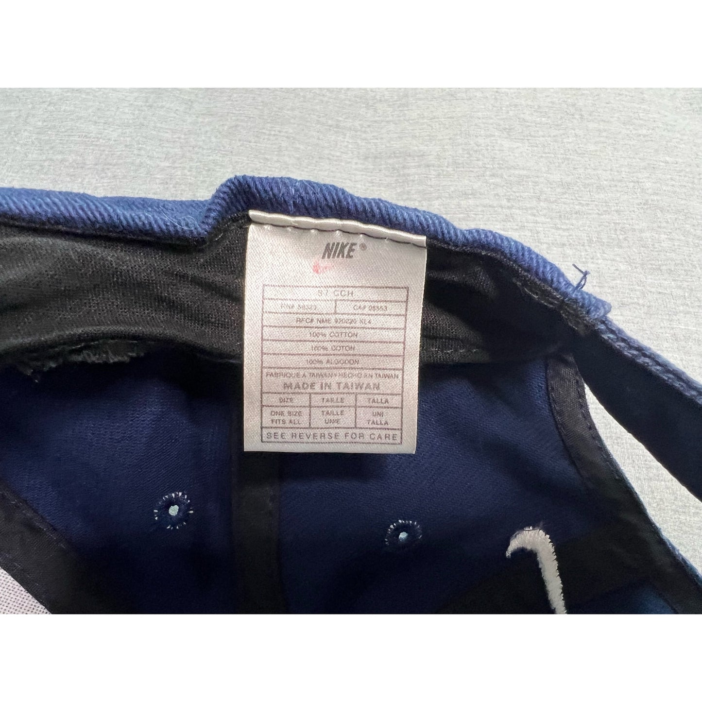 Vintage Nike Adjustable Navy Blue Baseball Hat