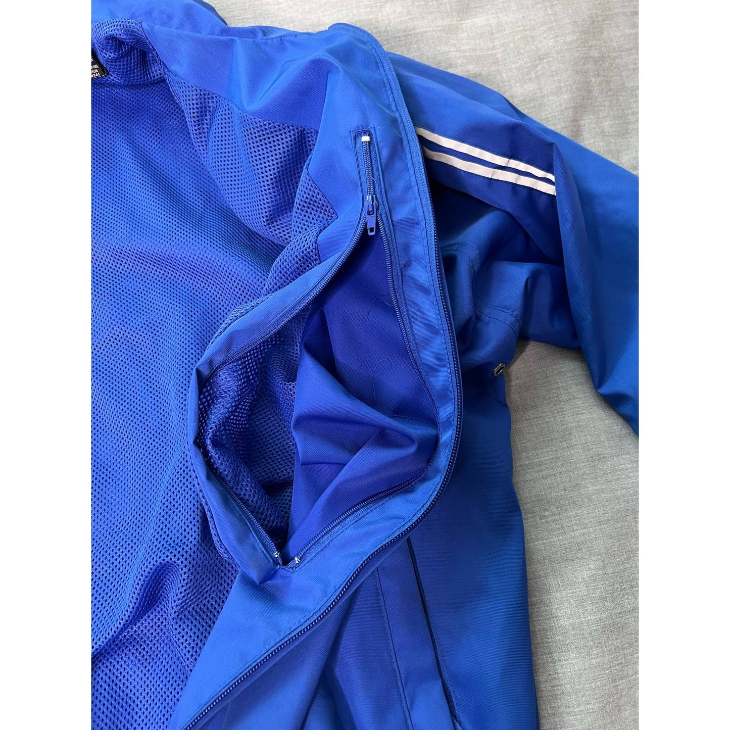 Vintage Wilson Windbreaker Full Zip Athletic Jacket Medium
