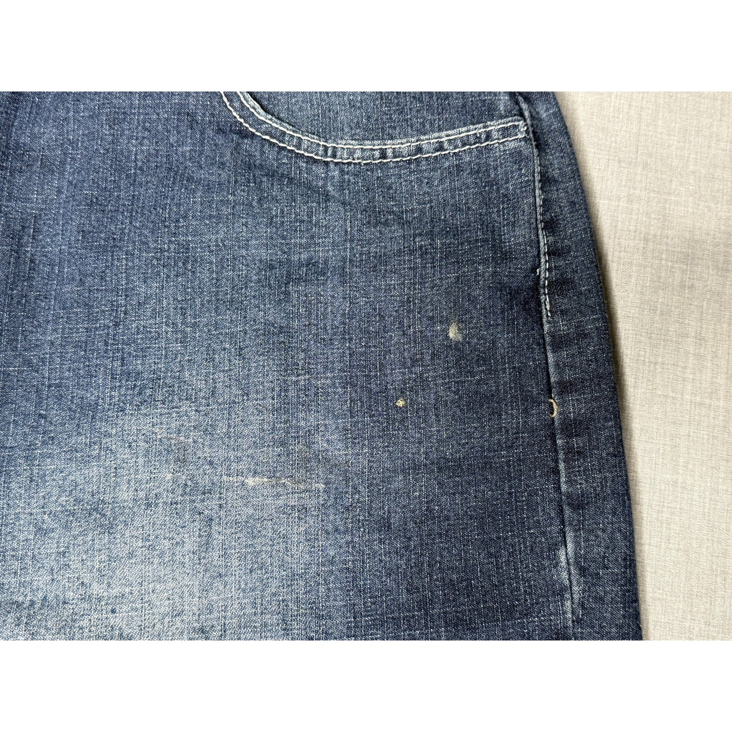 Vintage Y2K Emcee Baggy Wide Leg Pocket Flap Jean Shorts 38