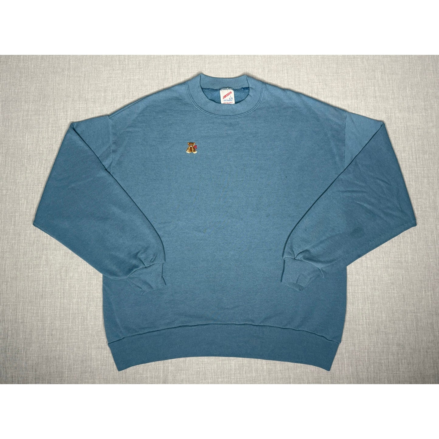 Vintage Teddy Bear Embroidered Pullover Crewneck Sweatshirt Large
