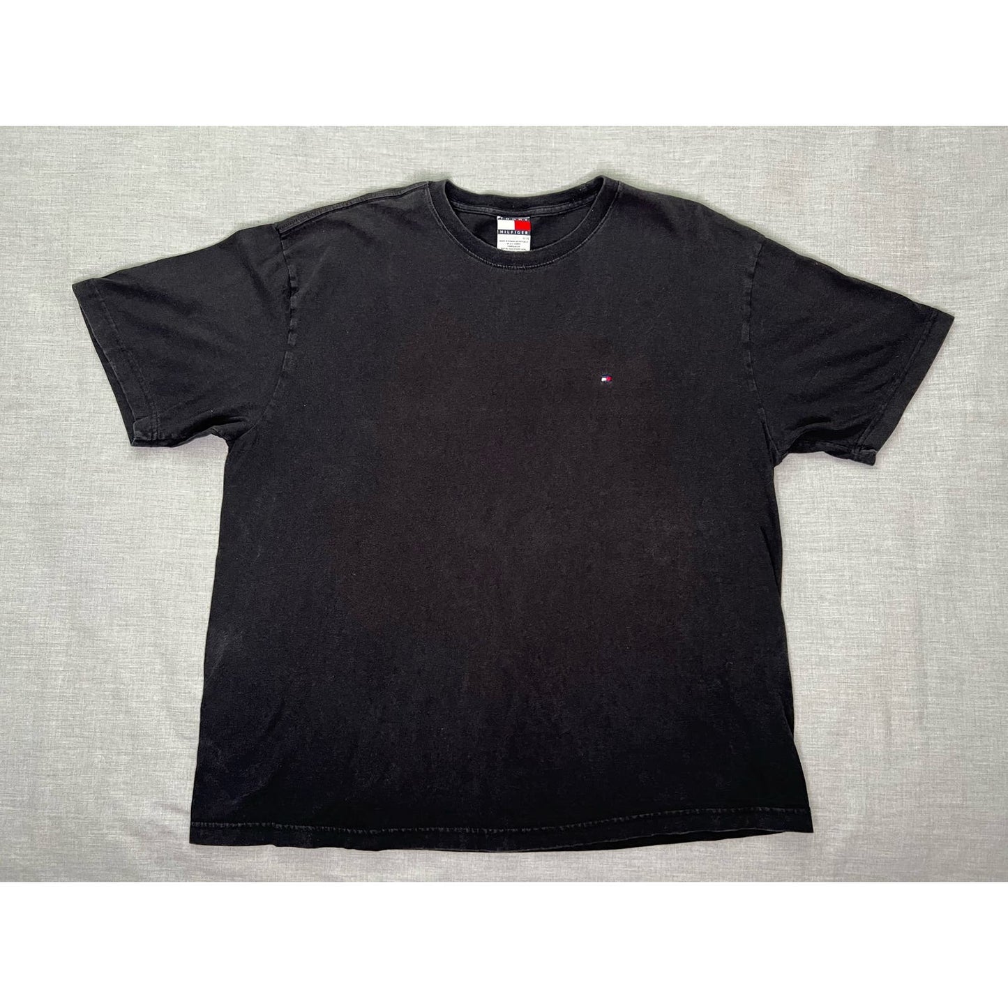 Vintage 2003 Tommy Hilfiger T-shirt XL