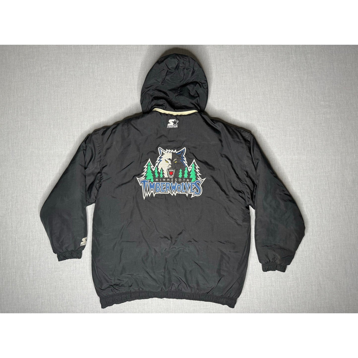 Vintage 90s Minnesota Timberwolves Puffer Starter Jacket Large