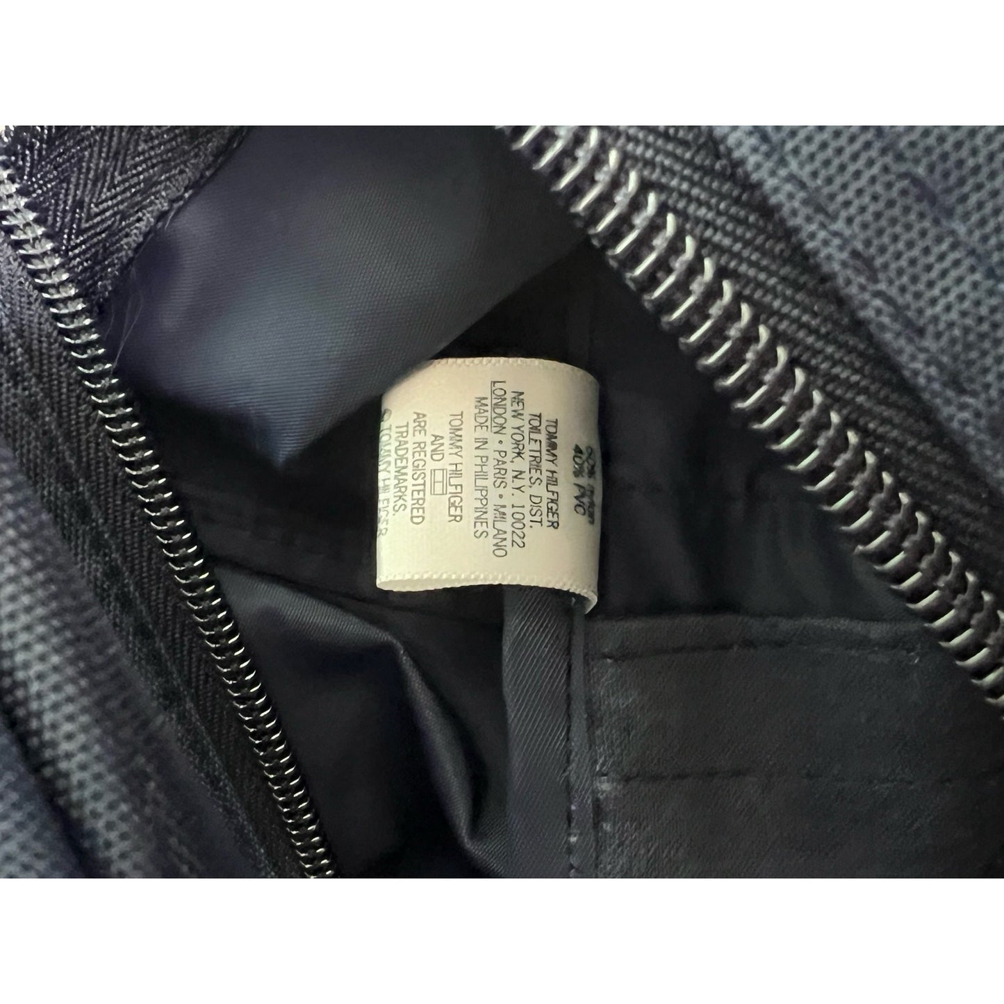 Vintage Tommy Hilfiger Medium Gym Duffle Bag 19x8x14