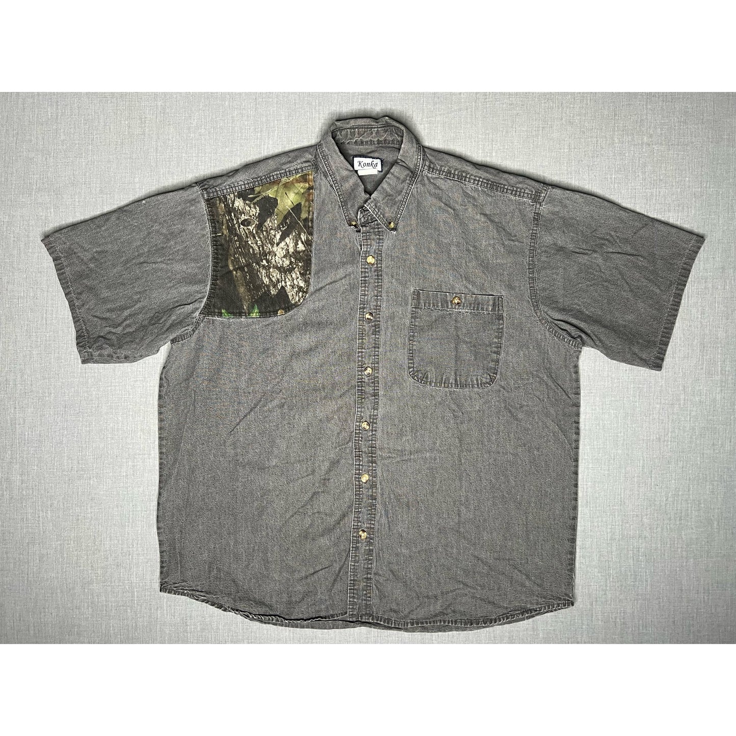 Vintage Konka Hunting Shooting Camo Patch Short Sleeve Button Down Shirt XL