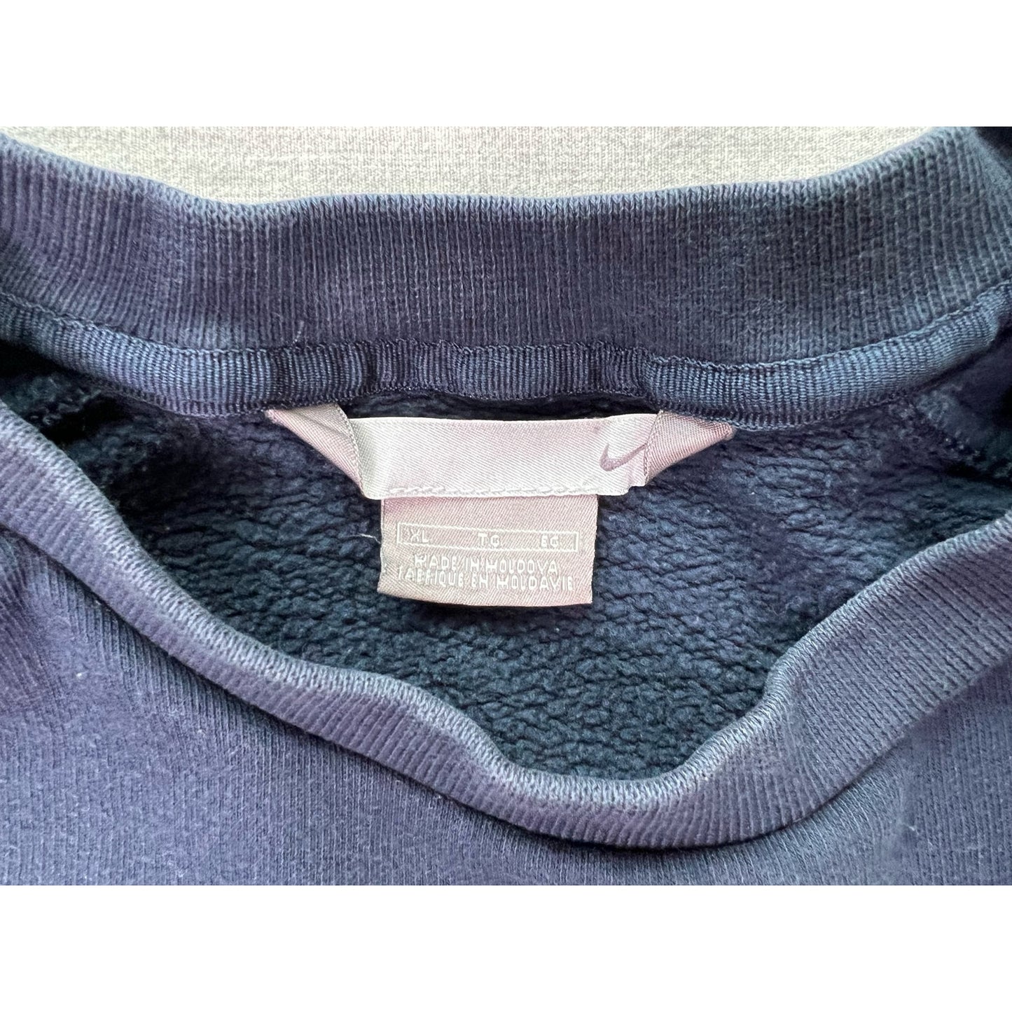 Vintage Y2K Nike Navy Blue Pullover Crewneck Sweatshirt XL