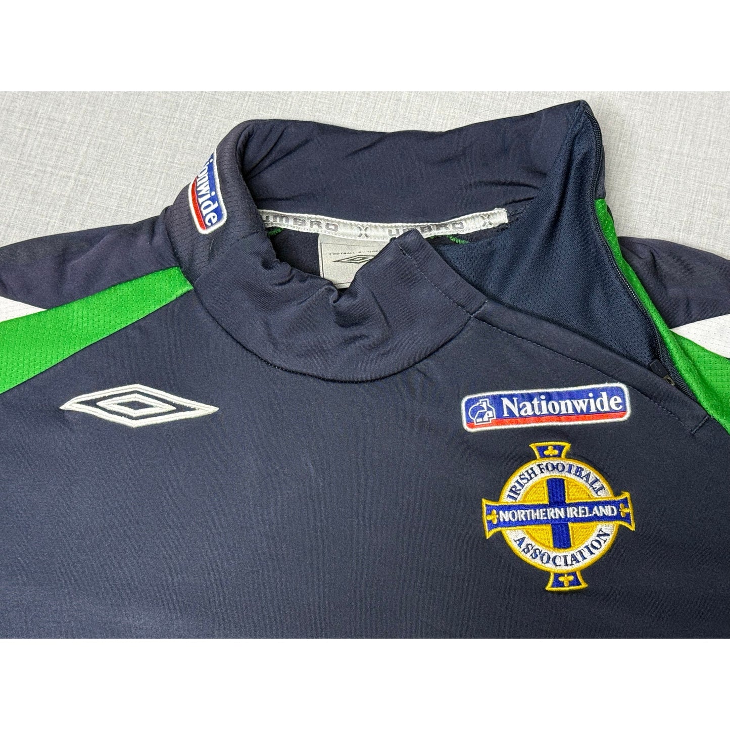 Umbro Northern Ireland National Football Team Pullover Training Jacket Small