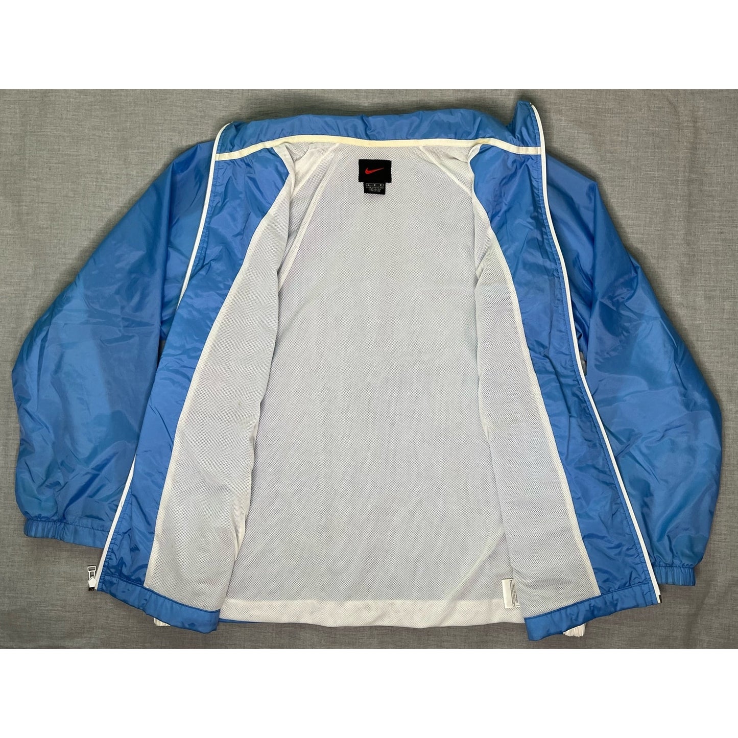 Vintage Nike Full Zip Carolina Blue Windbreaker Jacket Large