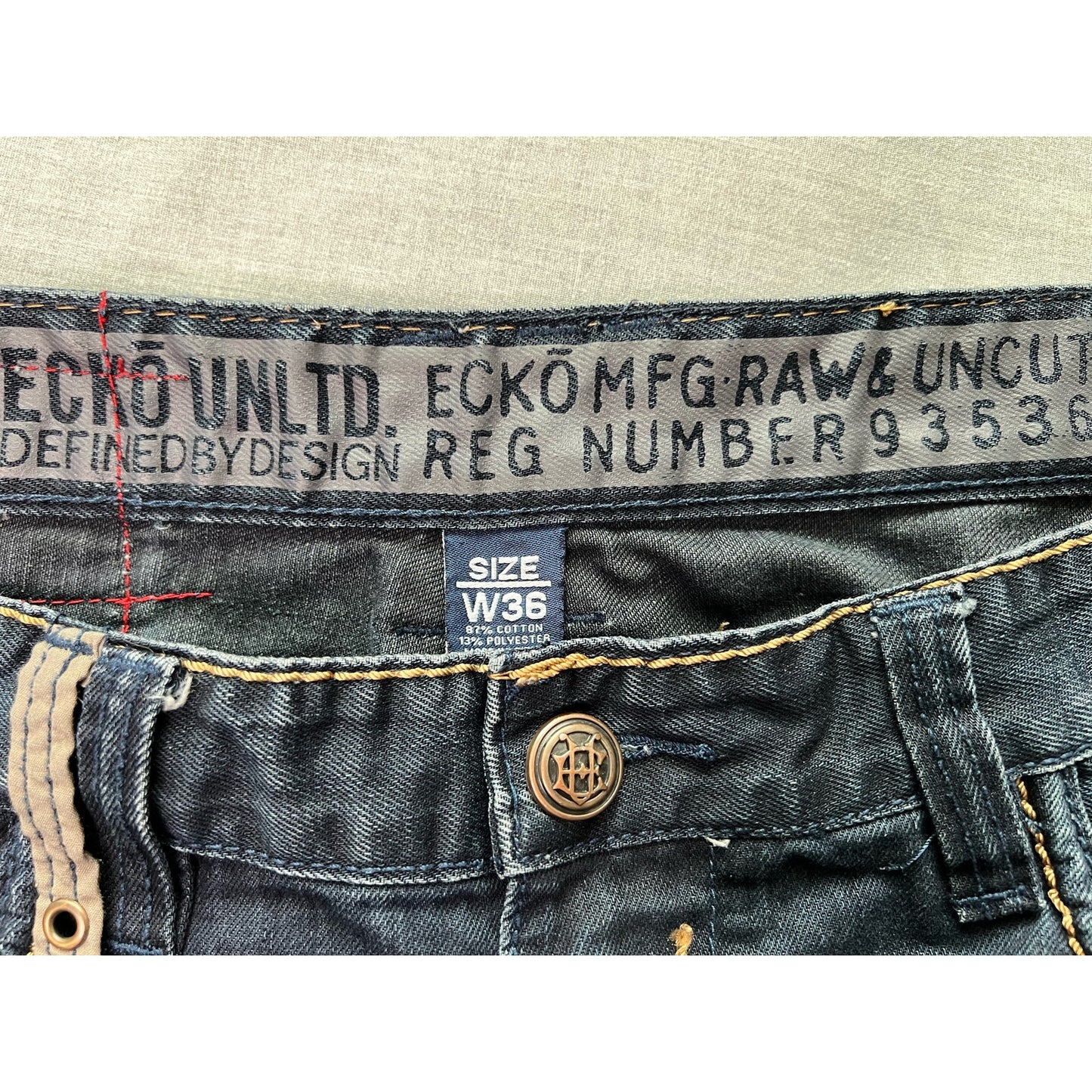 Vintage Y2K Ecko Unltd Baggy Embroidered Pocket Jean Shorts 36