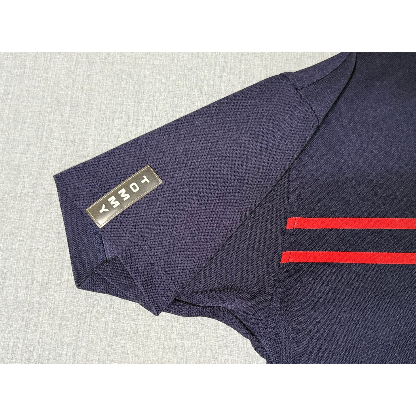 Vintage Tommy Hilfiger Athletics USA T-shirt Medium