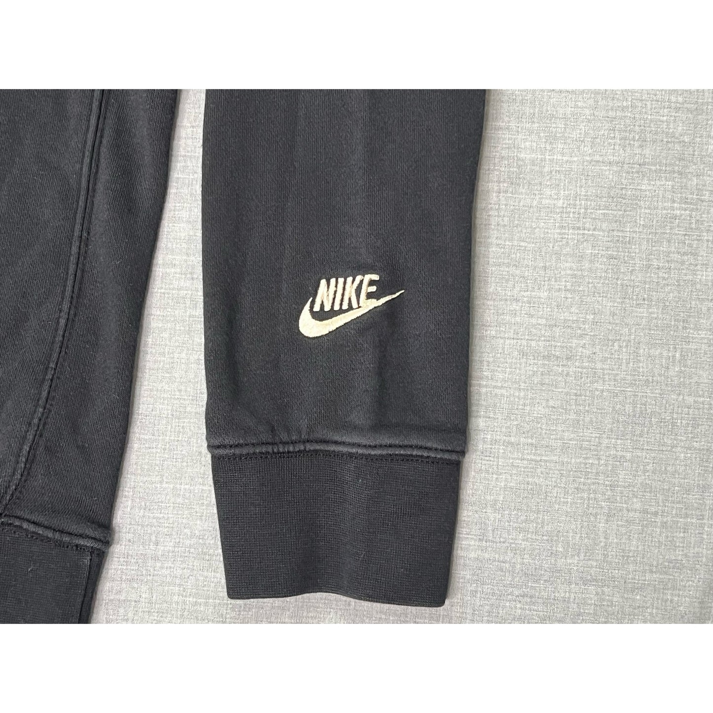 Nike Multi Logo Embroidered Pullover Crewneck Sweatshirt Large