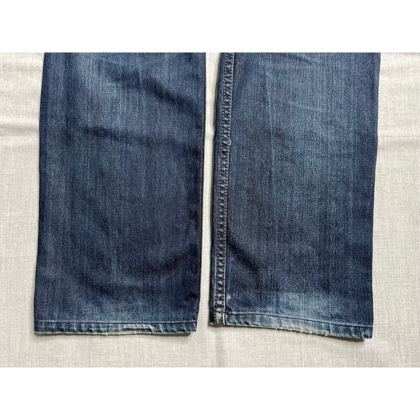 Tommy Hilfiger Buttom Fly Faded Blue Jeans 35x30