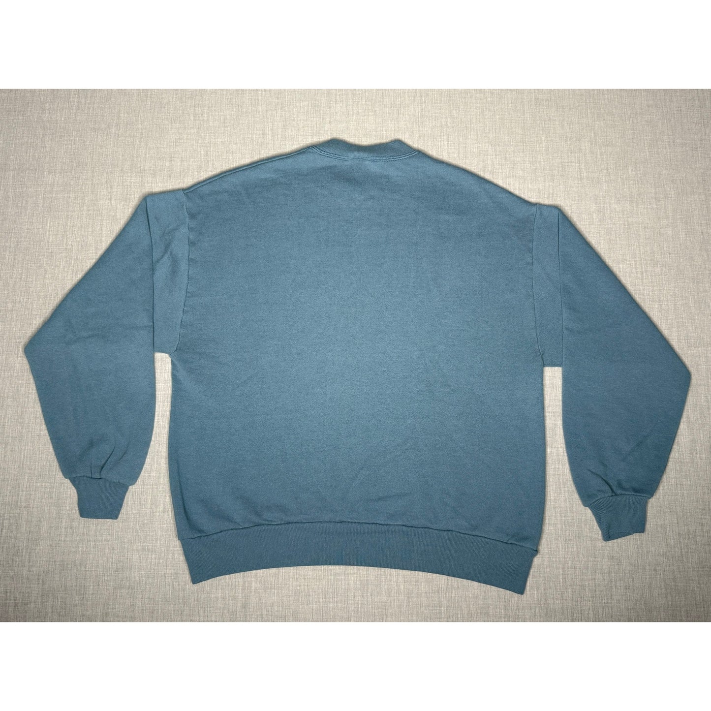 Vintage Teddy Bear Embroidered Pullover Crewneck Sweatshirt Large