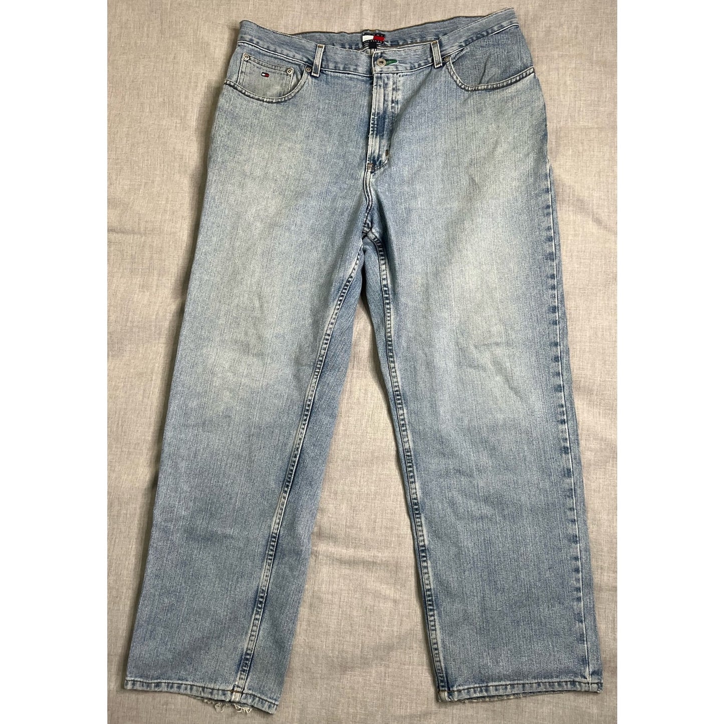 Vintage Tommy Hilfiger Light Wash Jeans 38x32