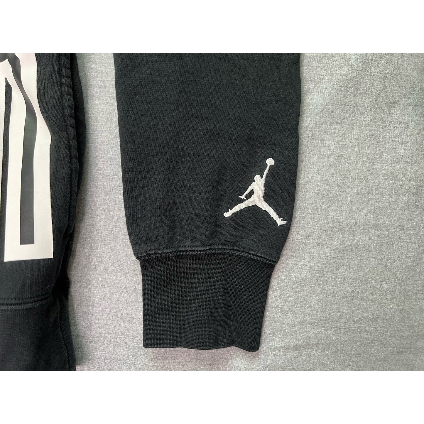 Air Jordan Wrap Around Logo Pullover Hoodie Sweatshirt Medium