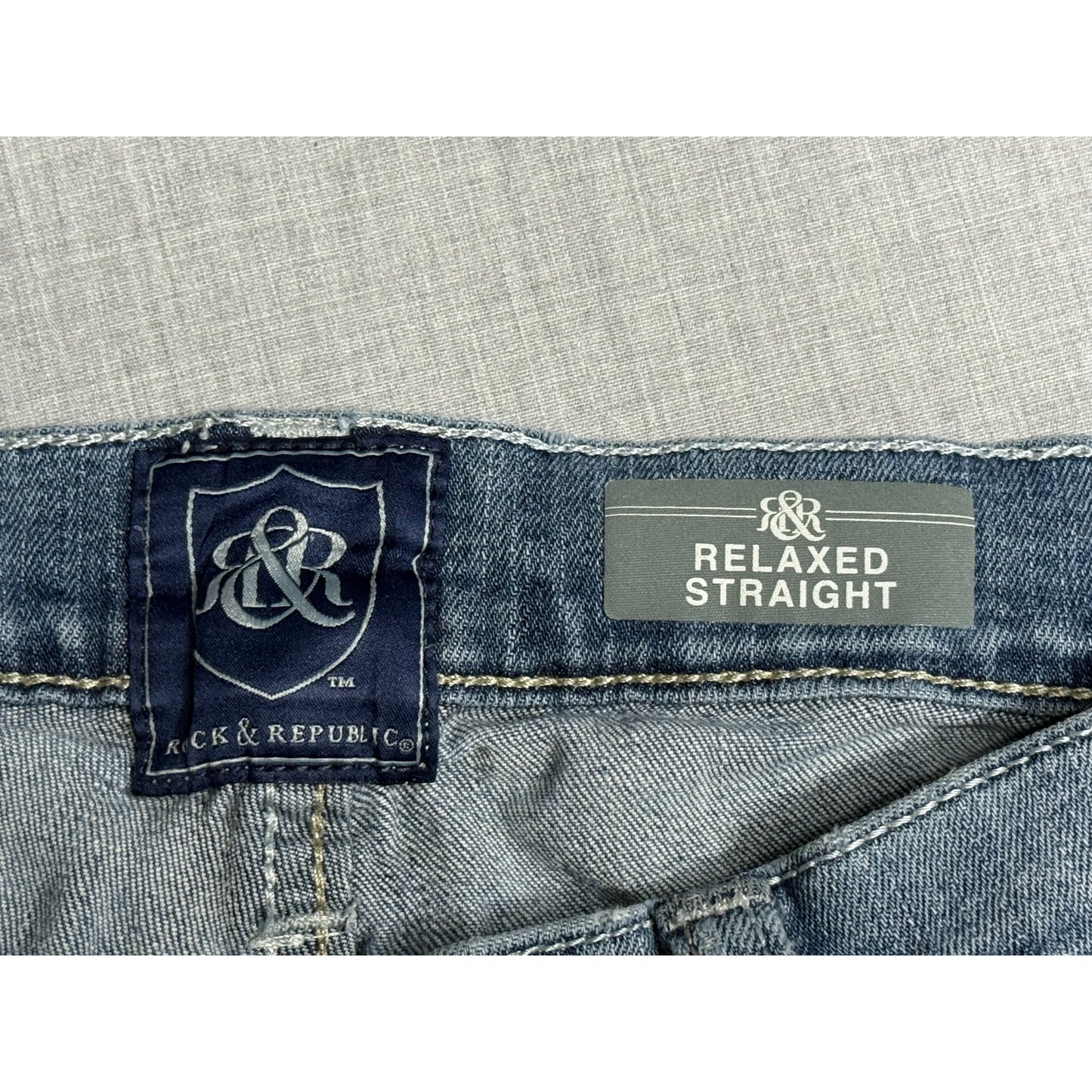 Rock & Republic Grady Relaxed Straight Jeans 34x30