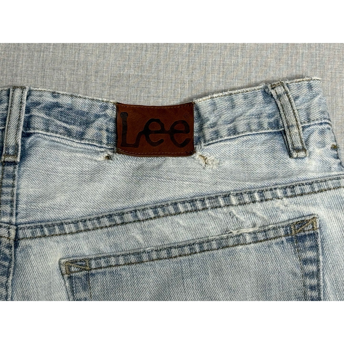 Vintage Y2K Lee Heritage Bootcut Distressed Jeans 35x29