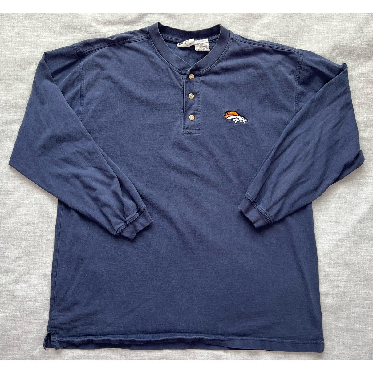 Vintage 1999 Denver Broncos Long Sleeve Henley Shirt Large