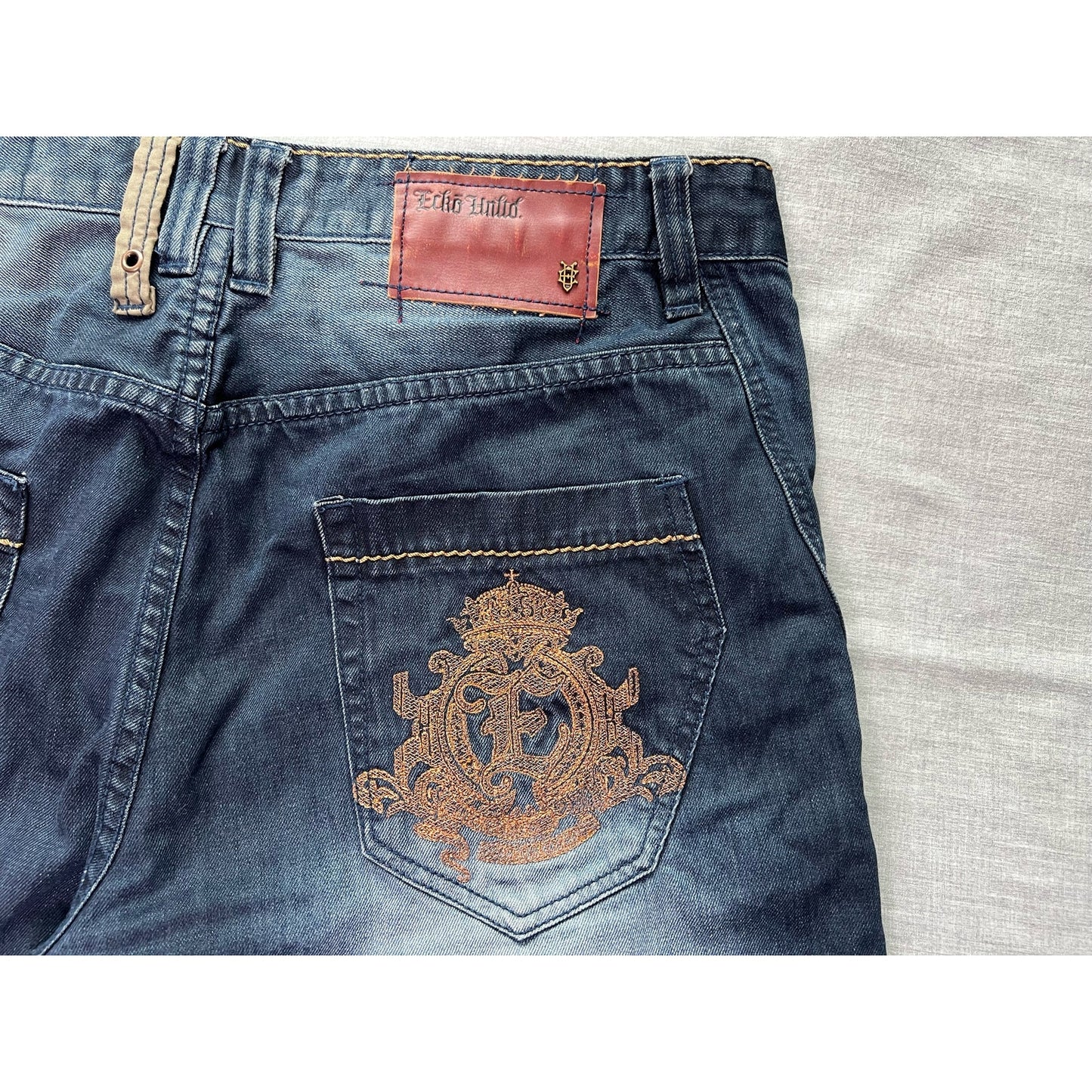 Vintage Y2K Ecko Unltd Baggy Embroidered Pocket Jean Shorts 36