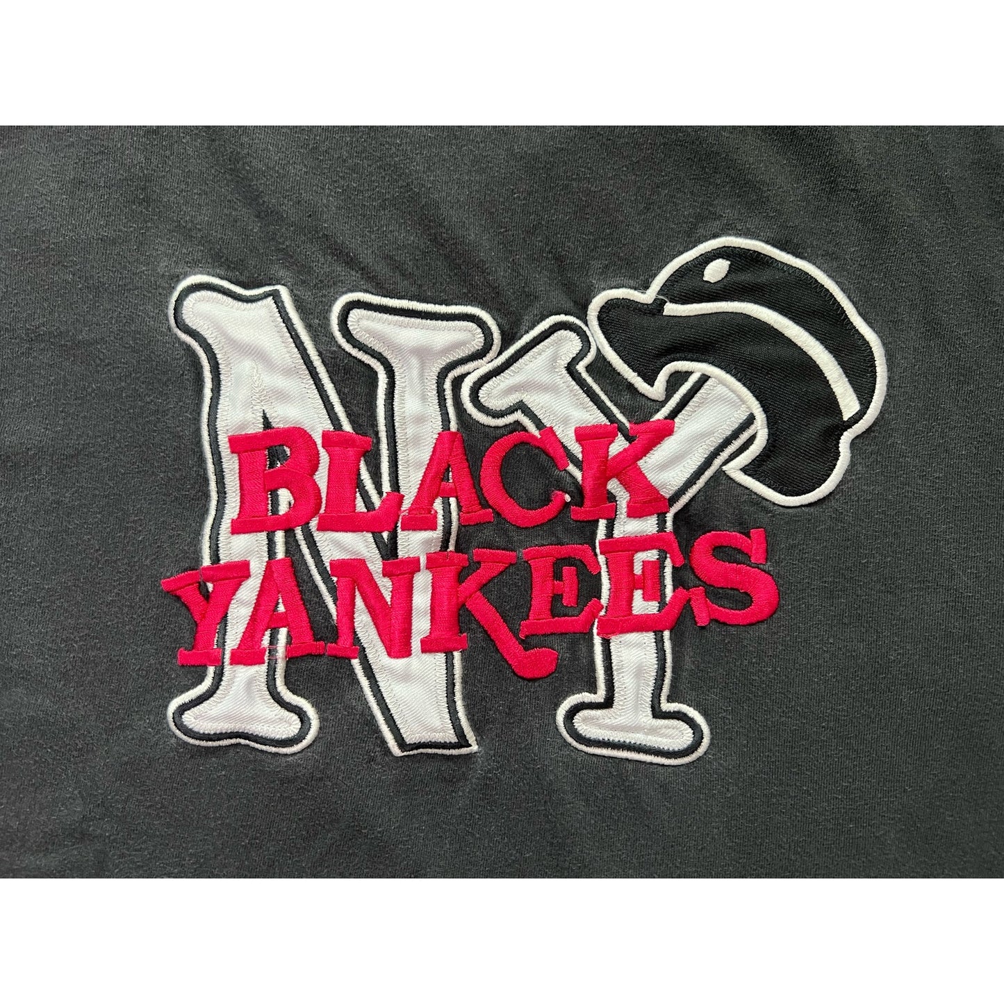 Vintage New York Black Yankees Urban Legends Baseball T-shirt 2XL