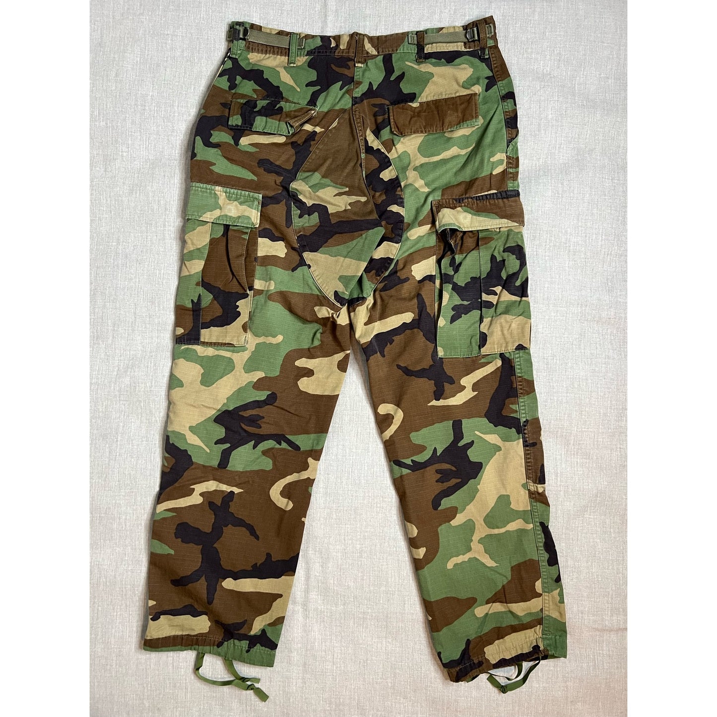 Army Military Camo Combat Utility Cargo Pants Medium Short