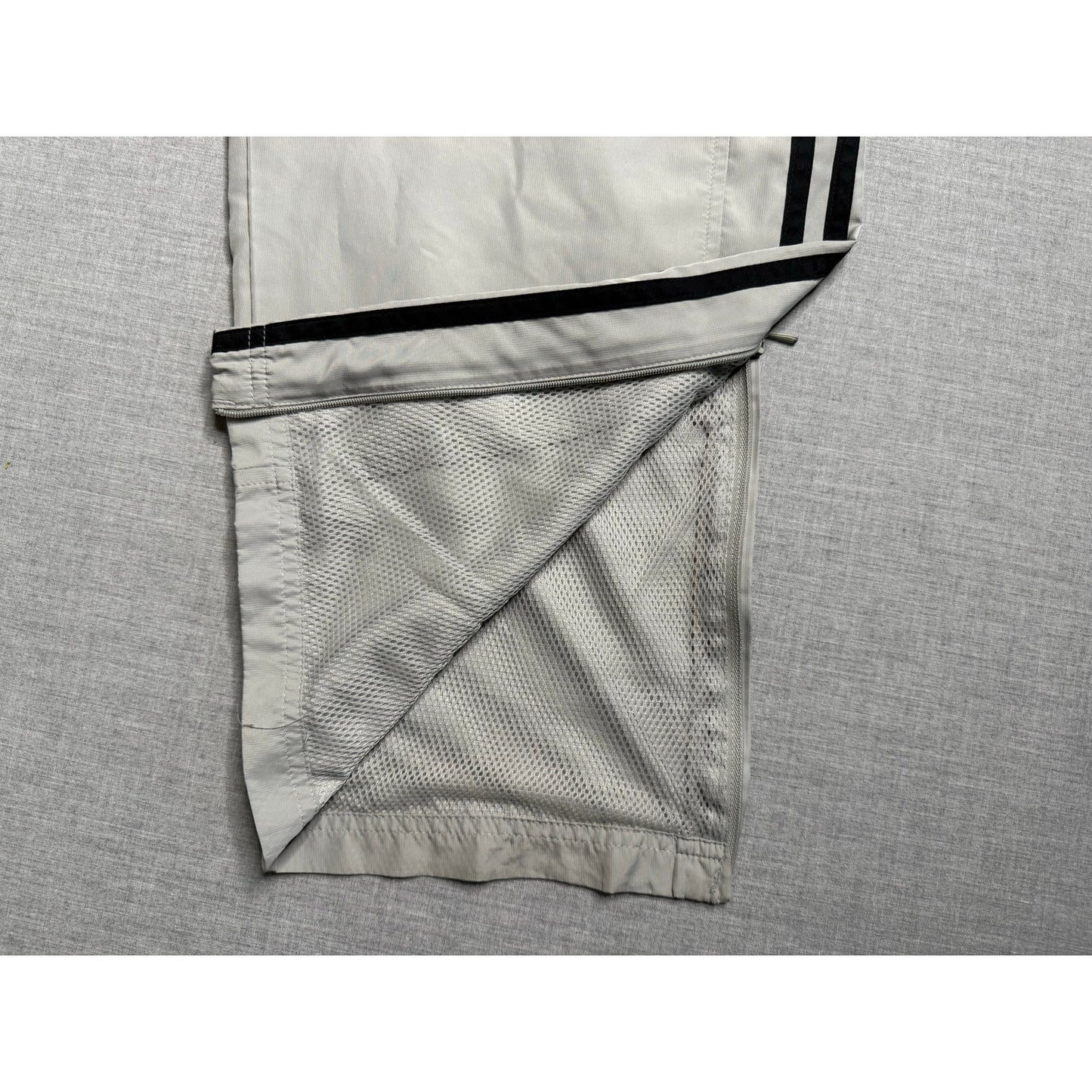Vintage 2004 Adidas Mesh Lined Baggy Track Pants Large