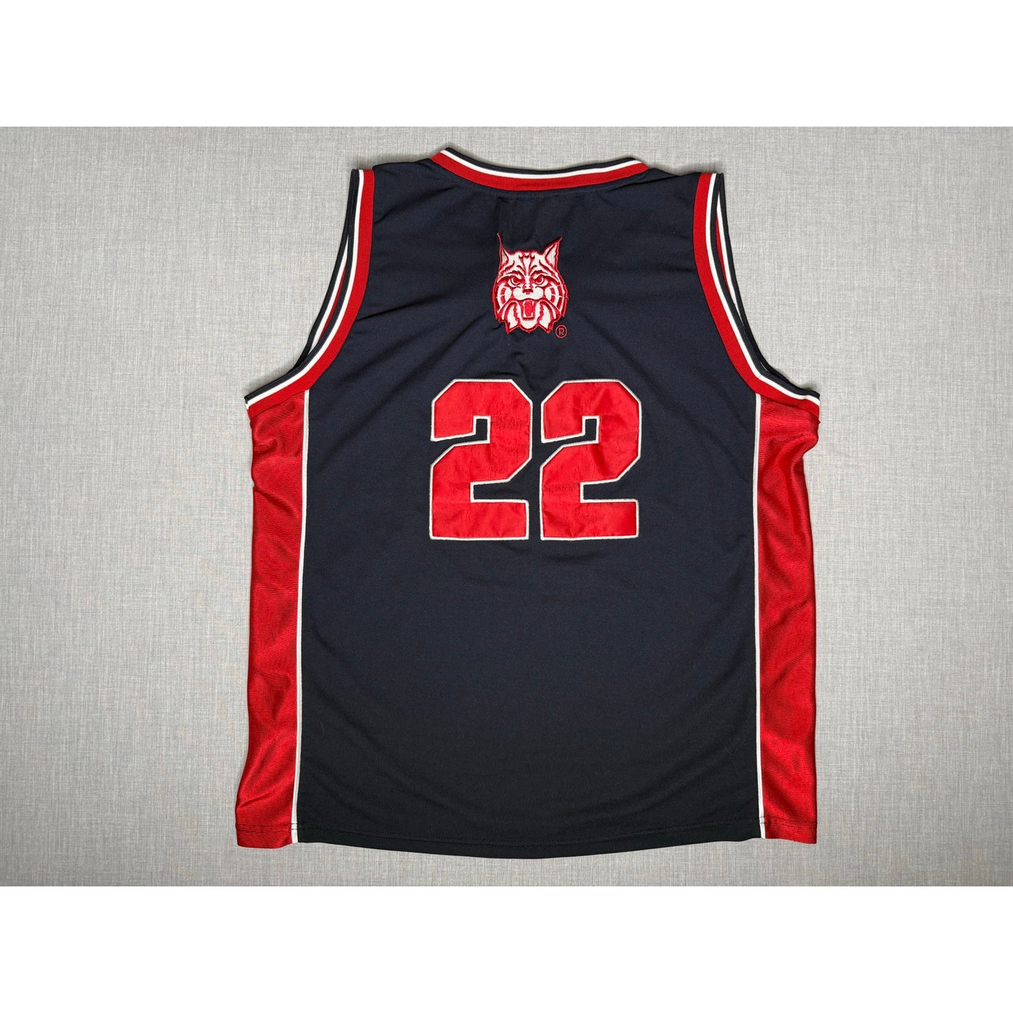 Vintage Y2K Arizona Wildcats Colosseum Athletics College Basketball Jersey XL
