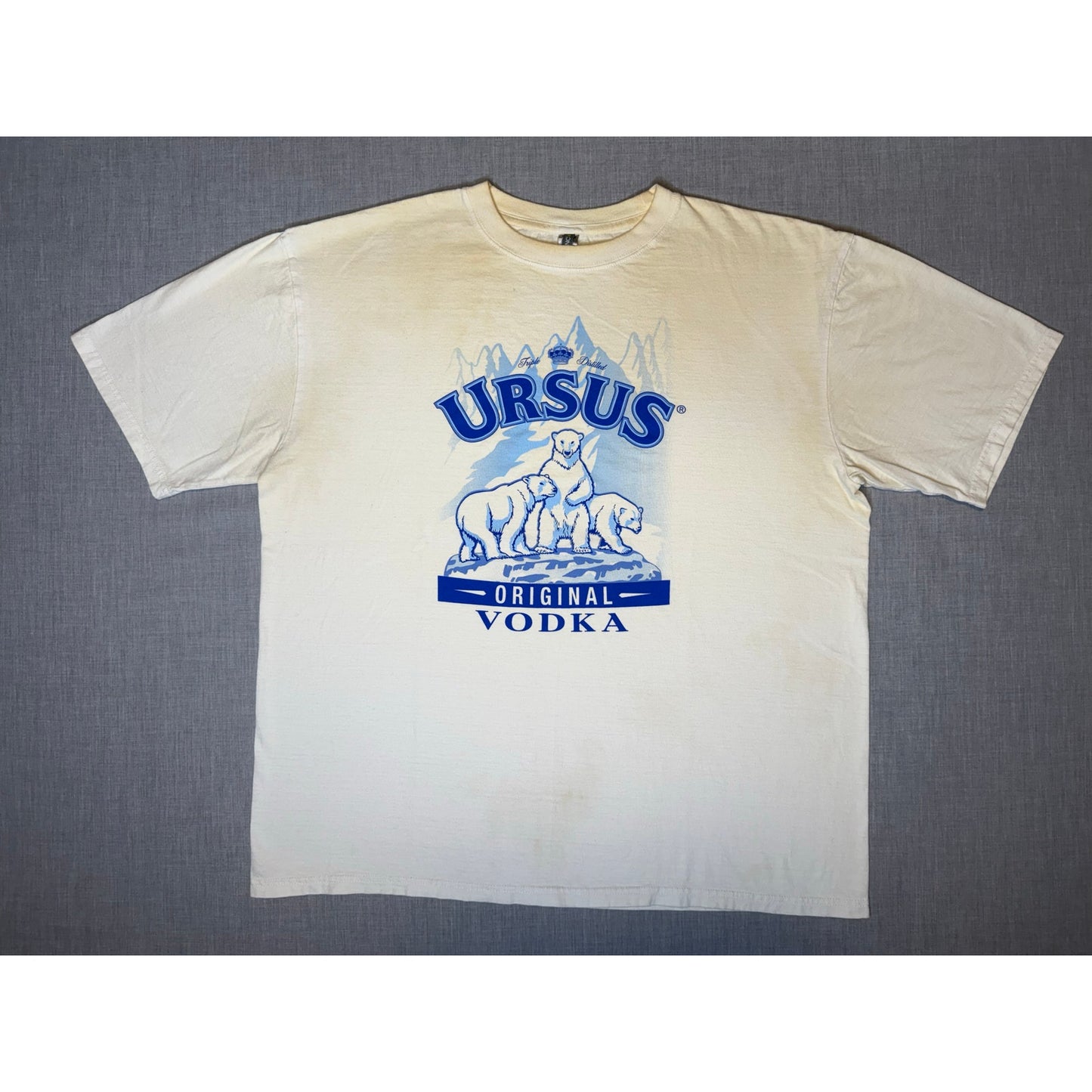 Vintage Y2k Ursus Original Vodka Polar Bear T-shirt XL