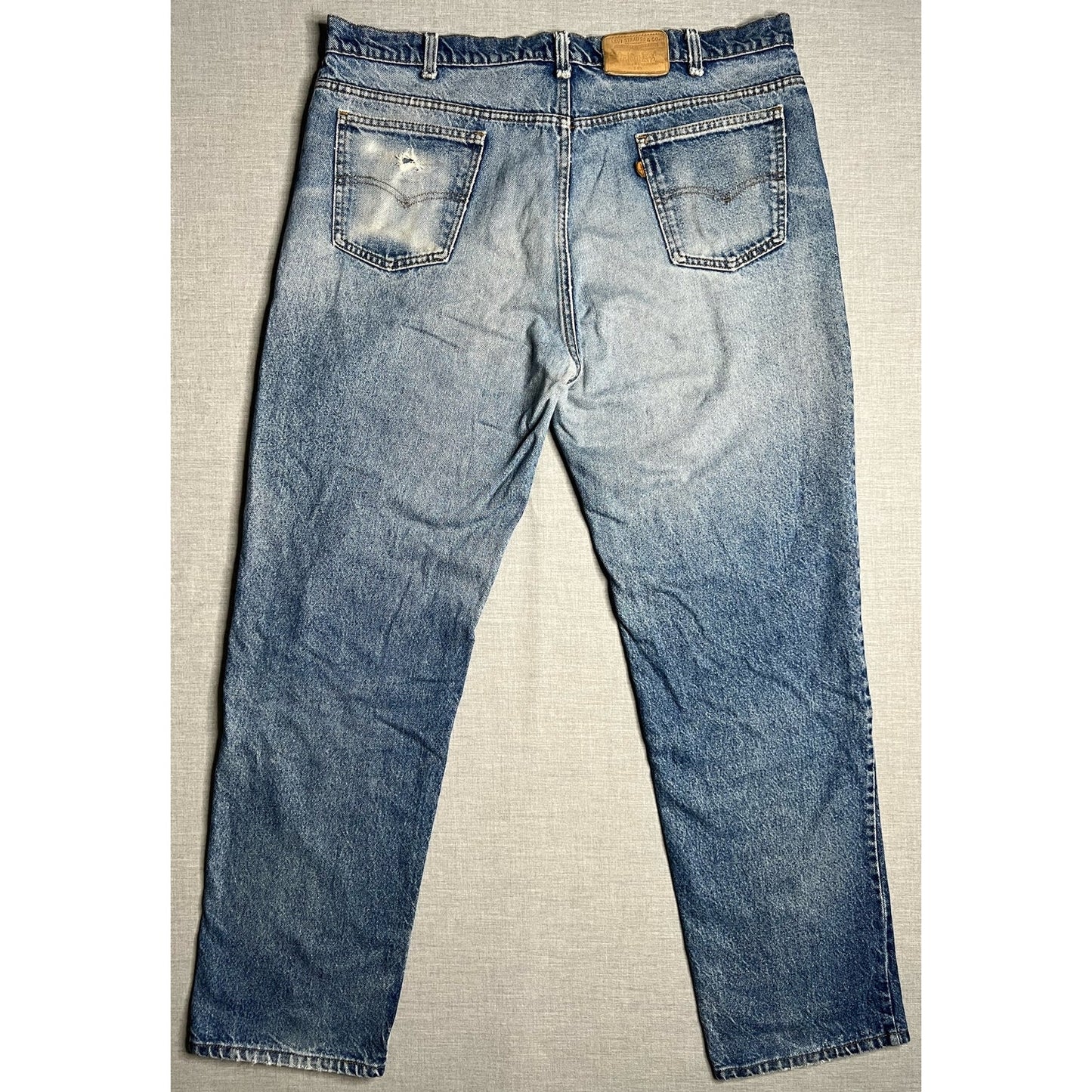 Vintage 80s Levi’s 540 Leather Tab Faded Blue Jeans 41x33