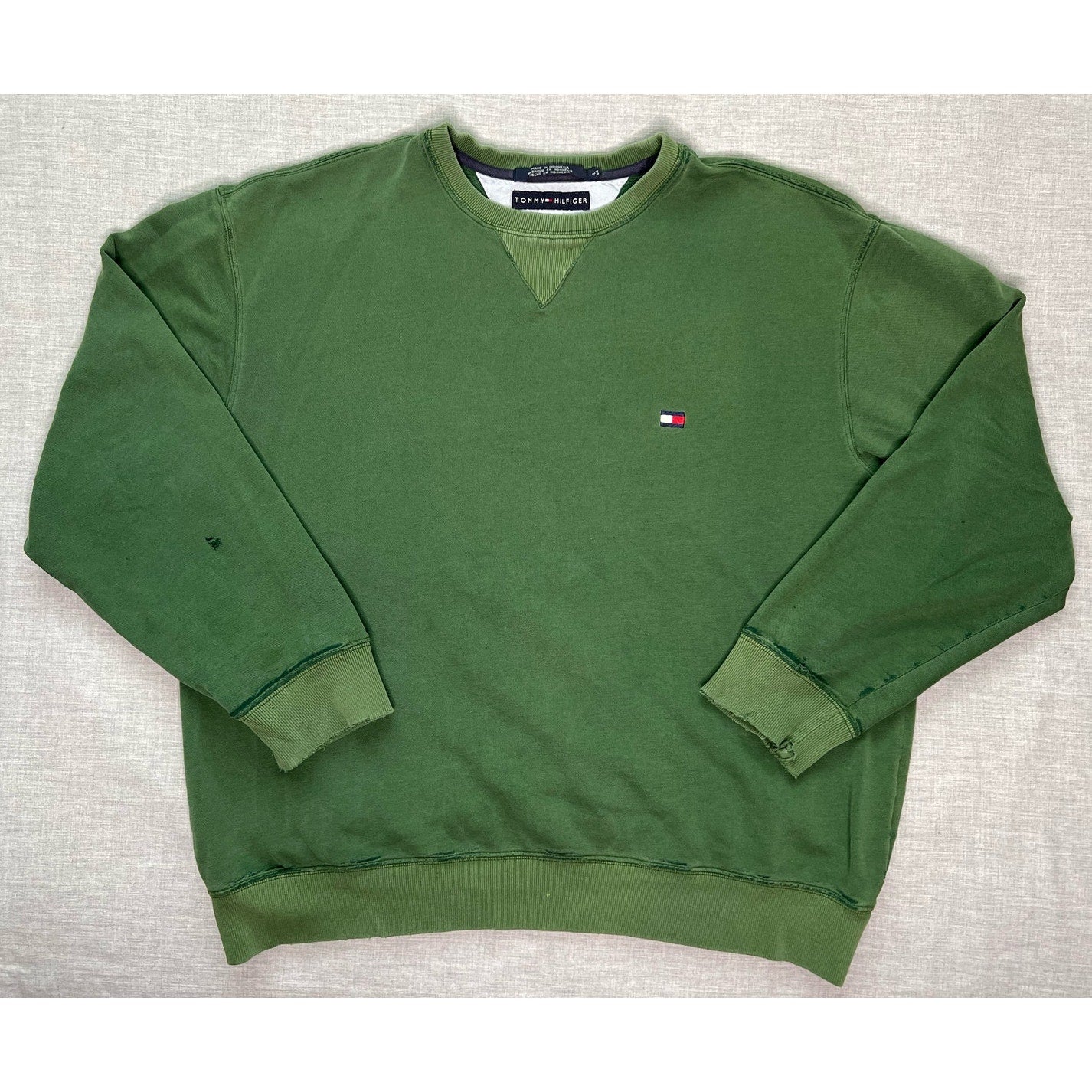 Vintage Y2K Tommy Hilfiger Pullover Crewneck Sweatshirt Large