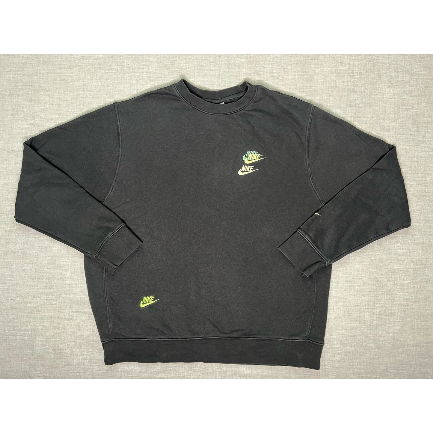 Nike Multi Logo Embroidered Pullover Crewneck Sweatshirt Large