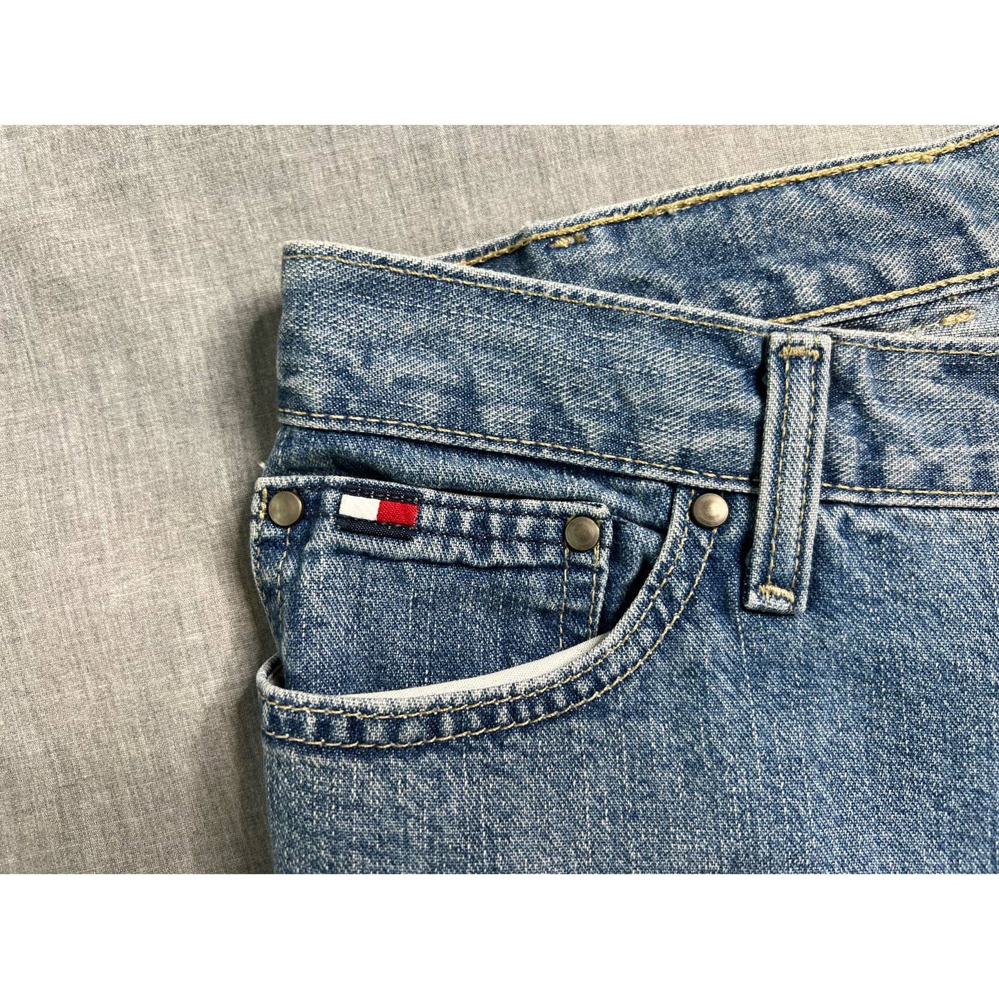 Tommy Hilfiger Bootcut Blue Jeans Womens Size 10 Large 33x32