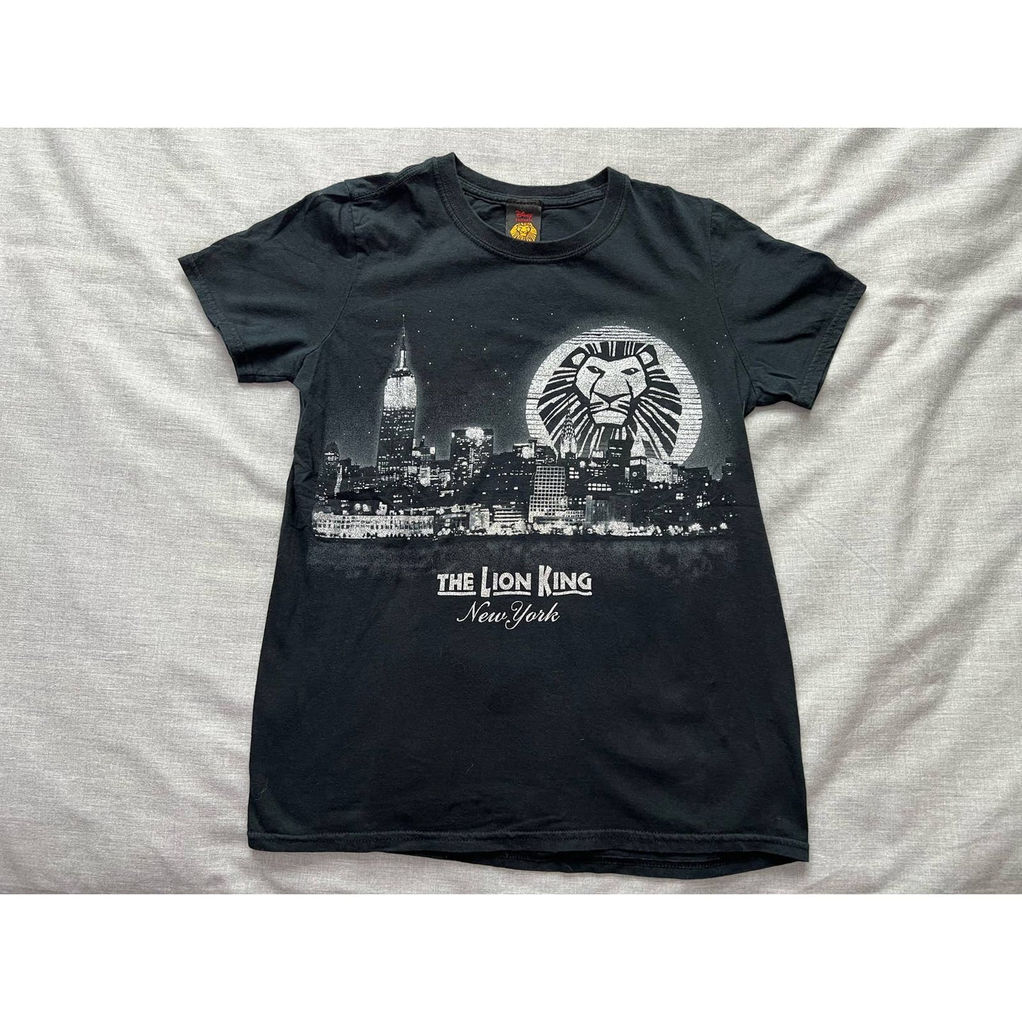 The Lion King New York Broadway Musical Sparkly T-shirt Small