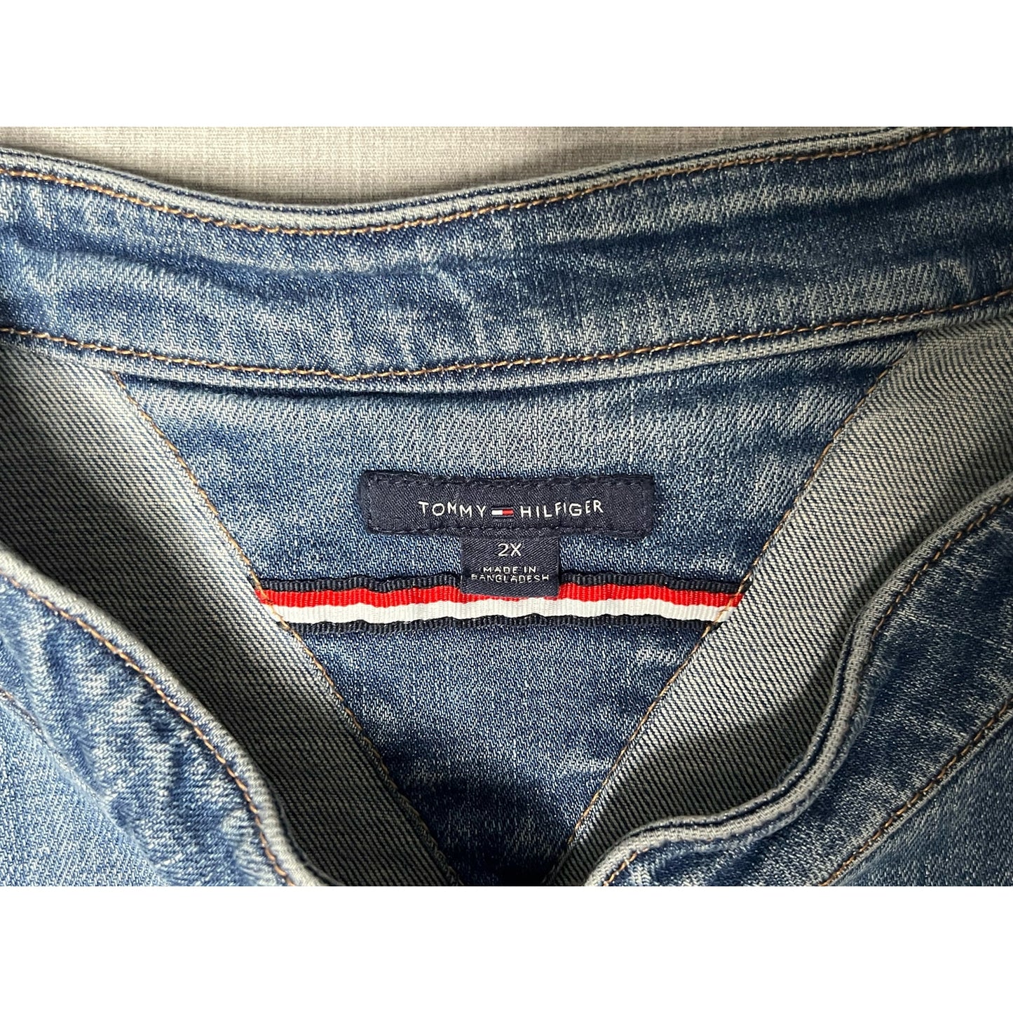 Vintage Y2K Tommy Hilfiger 4 Pocket Denim Jean Jacket Women's 2X