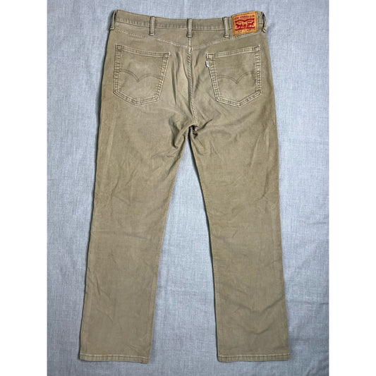 Levi’s 514 Corduroy White Tab Straight Fit Pants 38x32