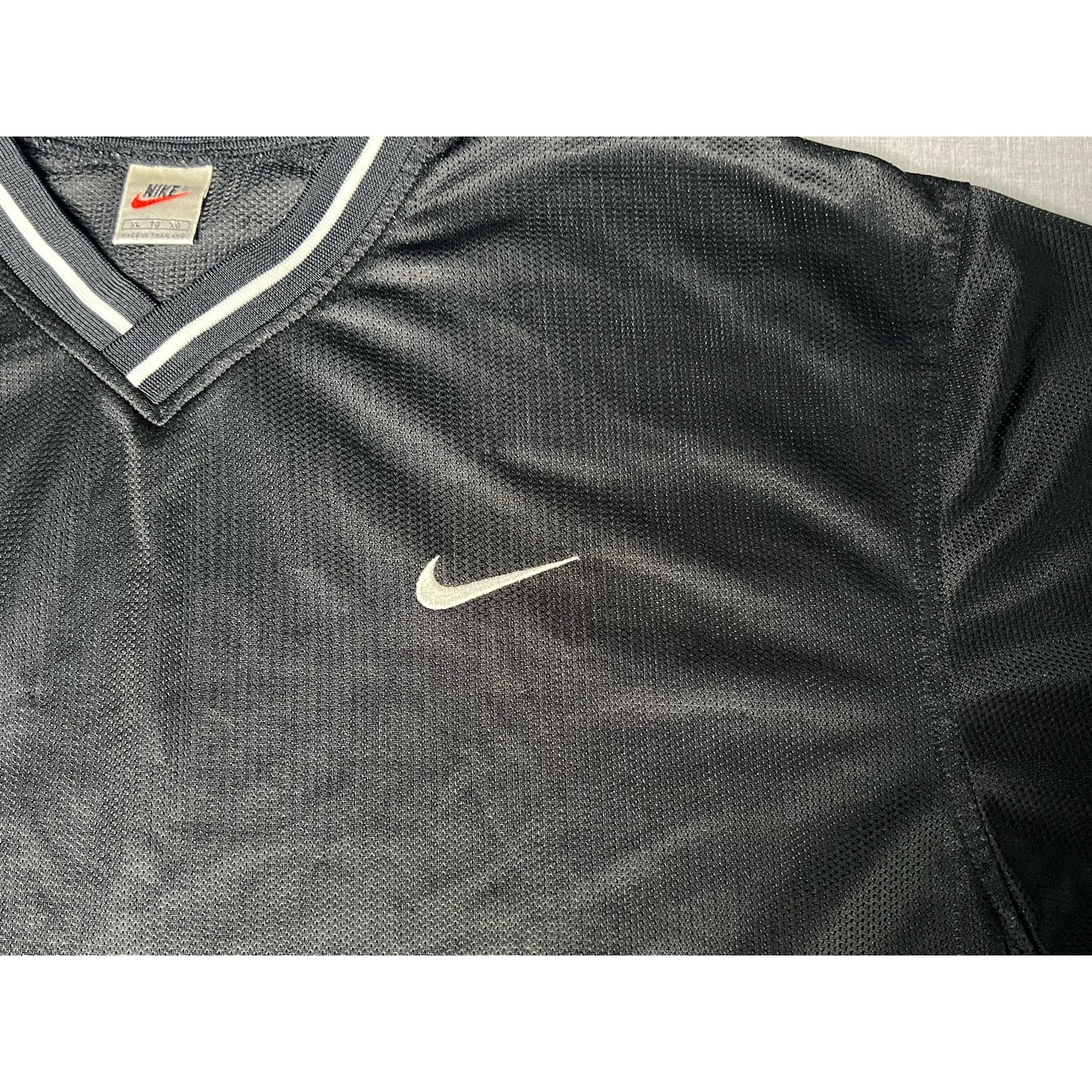 Vintage 90s Nike Sportswear Athletic Mesh V-neck T-shirt XL