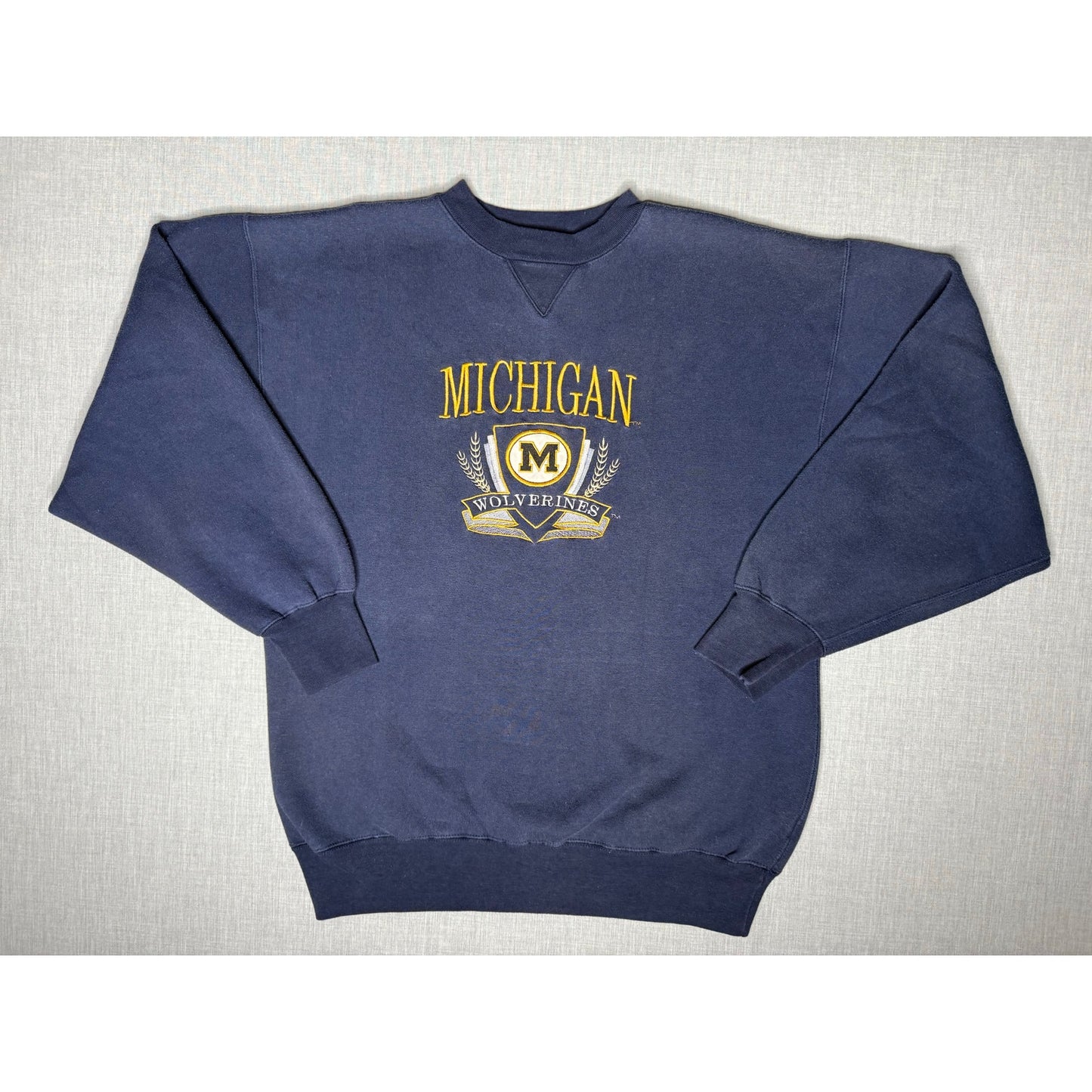 Vintage 90s University of Michigan Wolverines Pullover Crewneck Sweatshirt Large