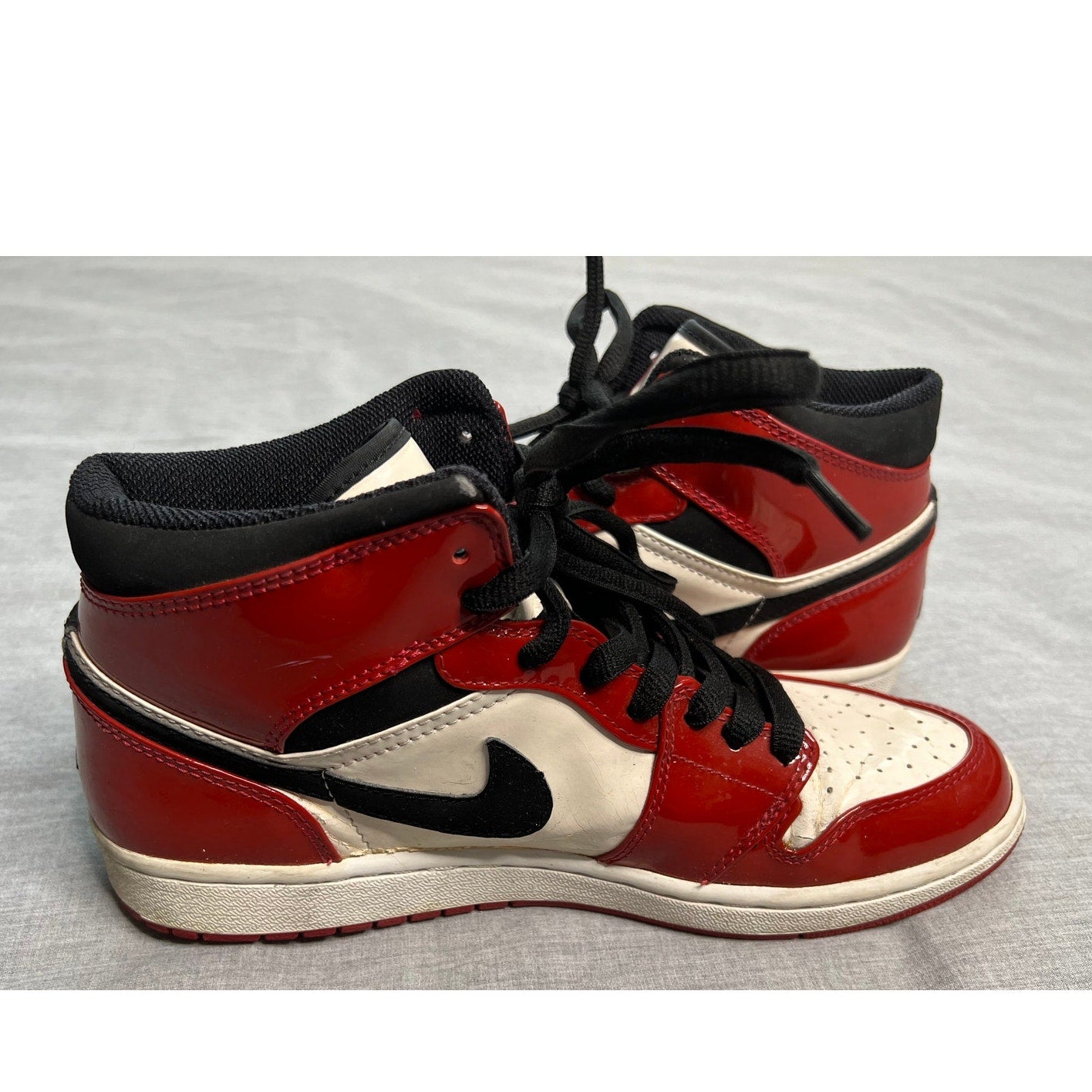 Vintage Air Jordan 1 Mid 2003 Patent Leather Chicago Mens 9