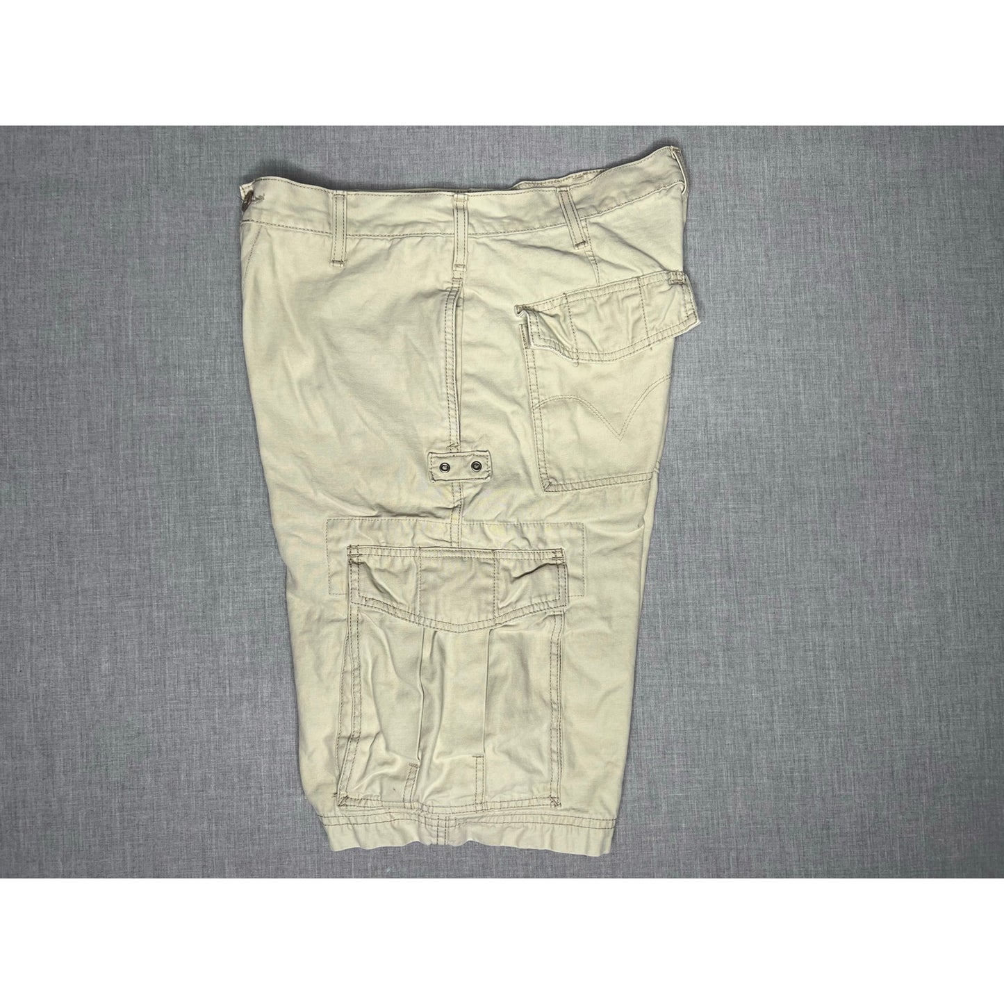 Levi’s Workwear Multi Pocket Cargo Shorts 31