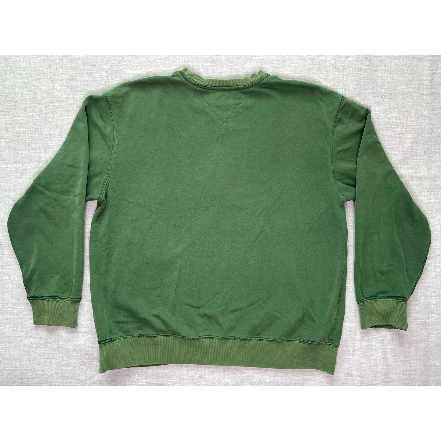 Vintage Y2K Tommy Hilfiger Distressed Crewneck Sweatshirt Large