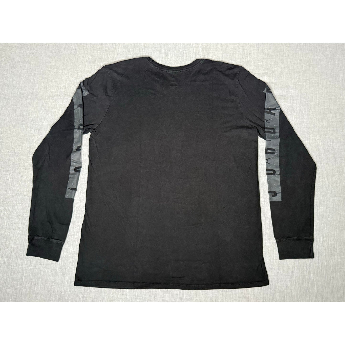 Air Jordan Basketball Long Sleeve T-shirt Large