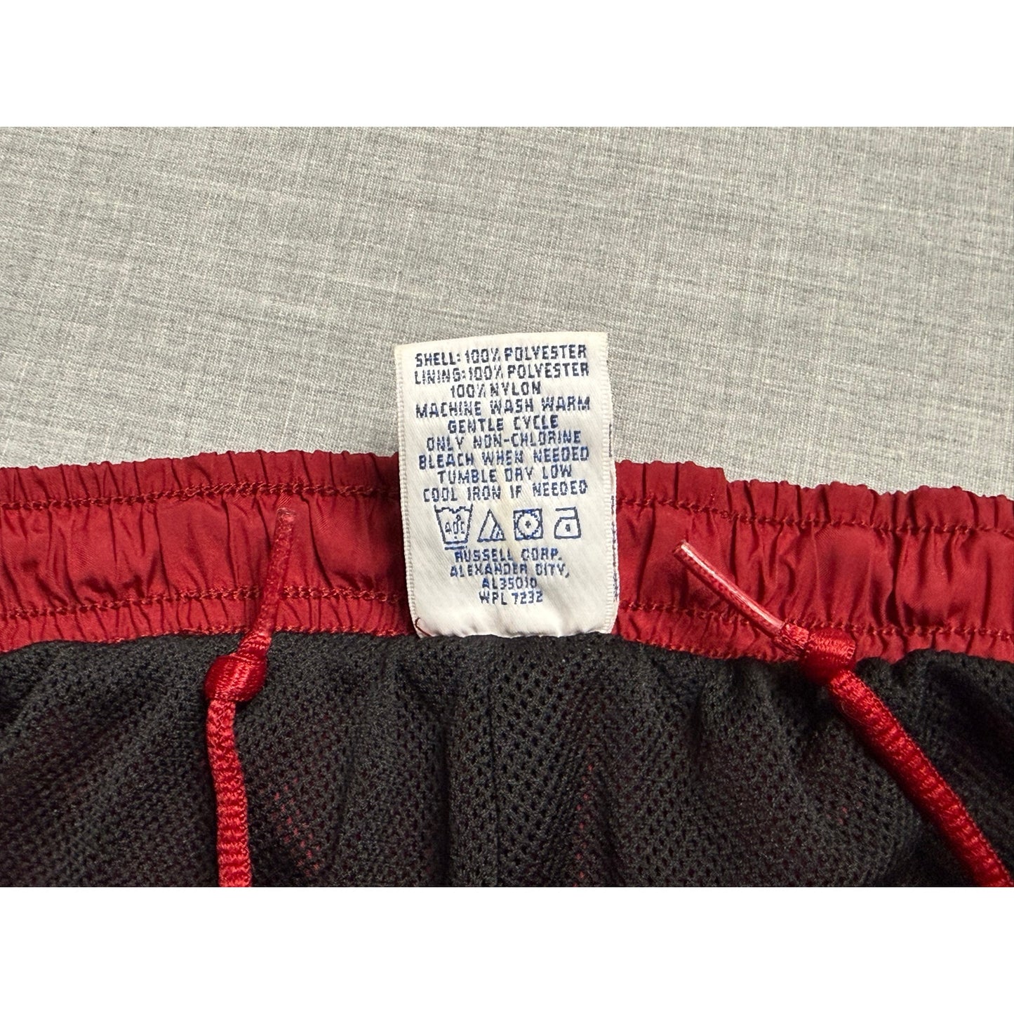 Vintage Y2K Russell Athletic Mesh Lined Baggy Track Pants Medium