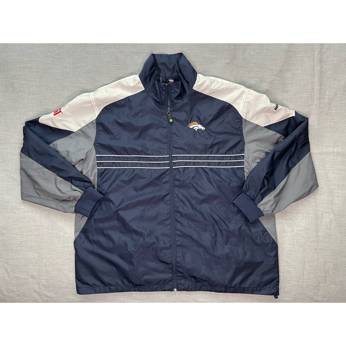 Denver Broncos Reebok NFL Full Zip Lightweight Windbreaker Jacket 2XL