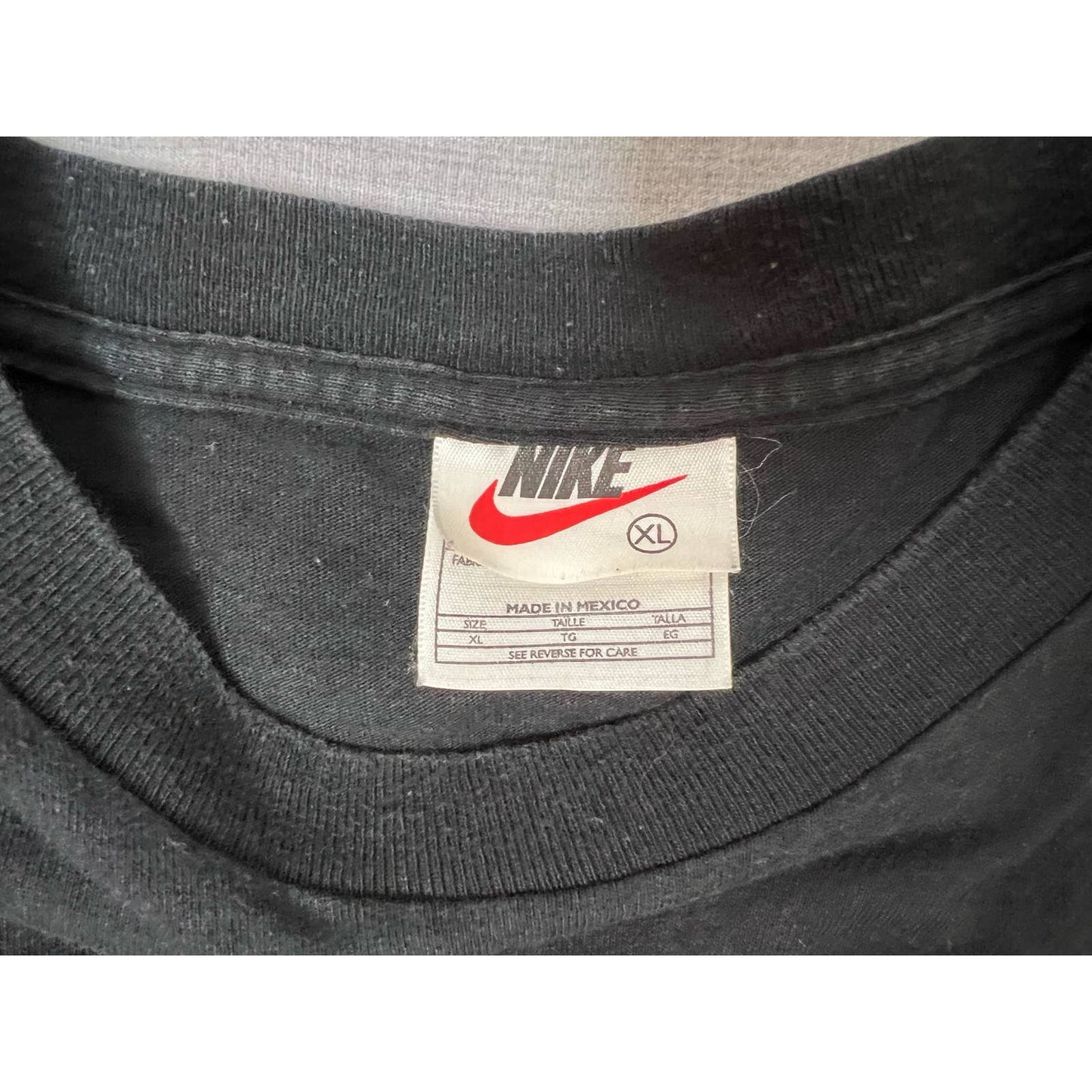 Vintage 90s Nike Athletics T-shirt XL