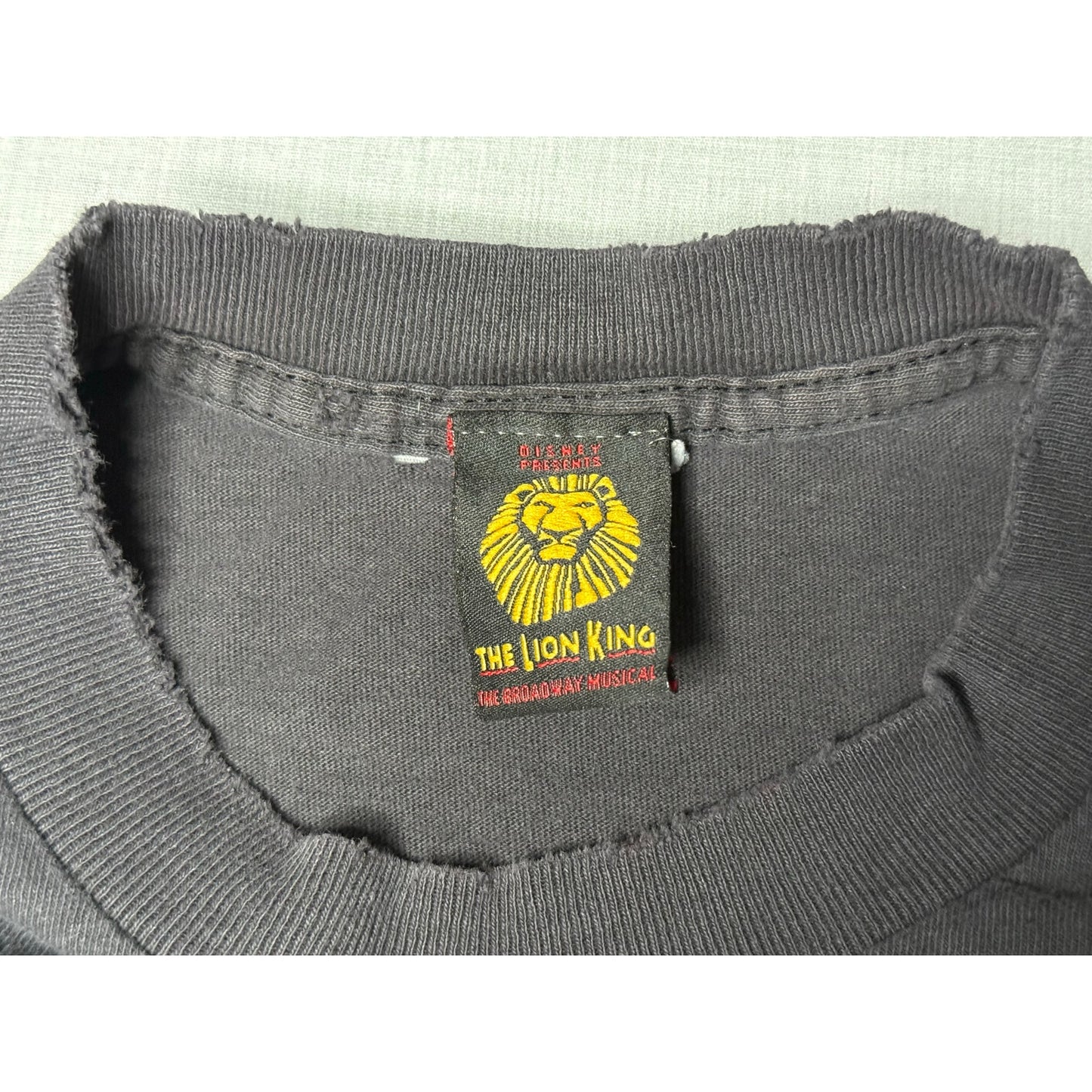 Vintage Disney Lion King Broadway Musical T-shirt Large