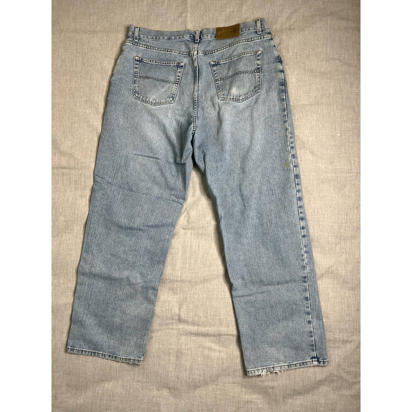 Vintage Tommy Hilfiger Light Wash Jeans 38x32