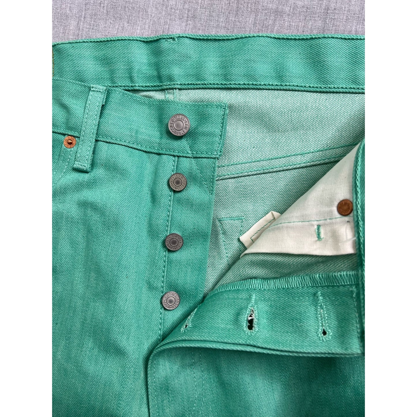 Levi’s 501 Straight Fit Button Fly Teal Jeans 34x32