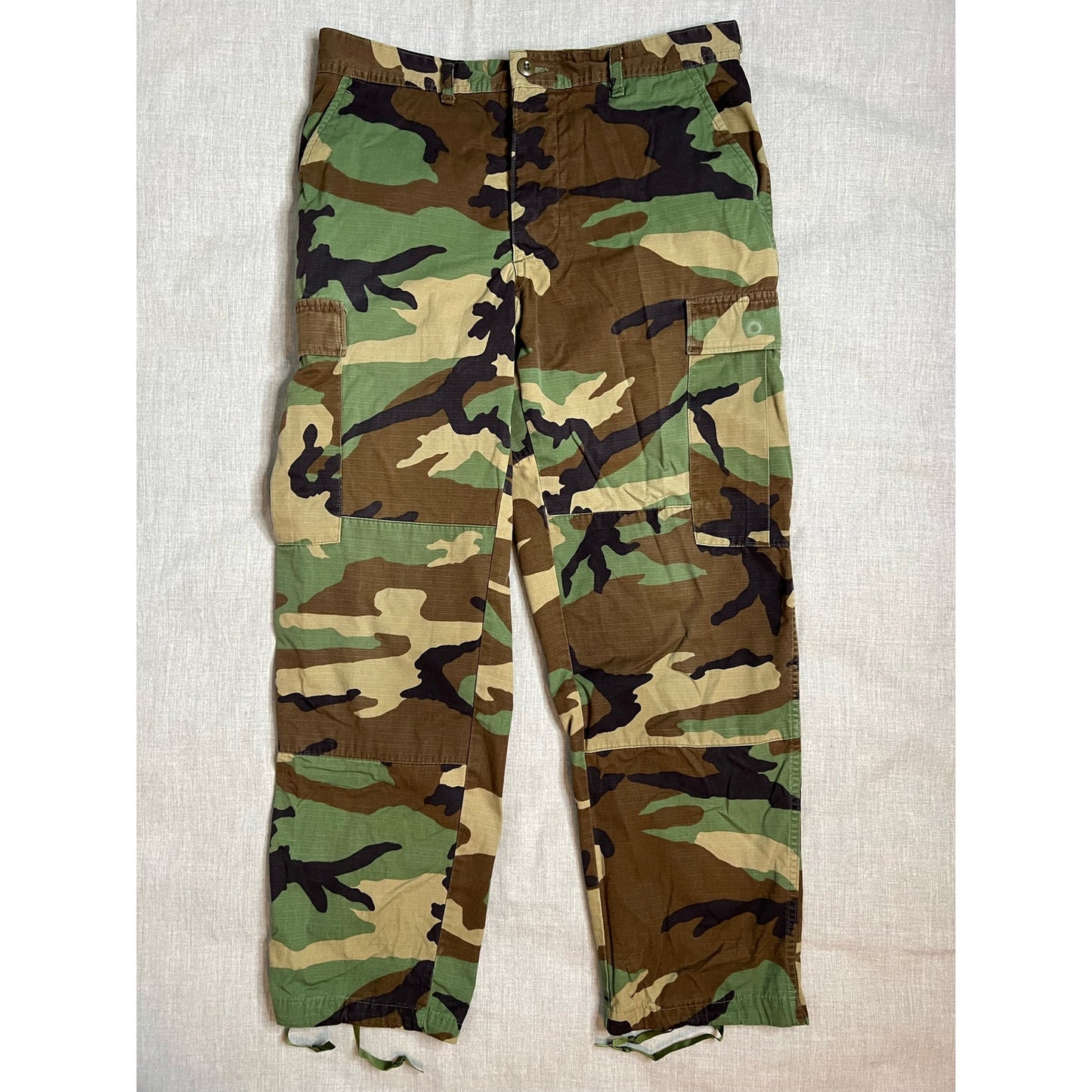 Army Military Camo Combat Utility Cargo Pants Medium Short