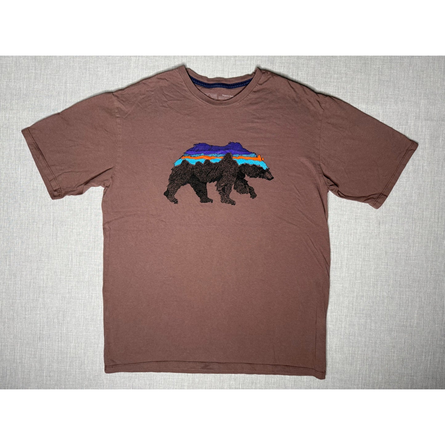 Patagonia Bear Organic Cotton Outdoors Nature T-shirt Small