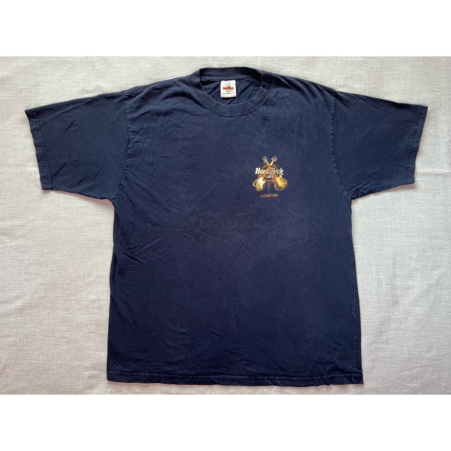 Vintage Hard Rock Cafe London Save The Planet T-shirt XL