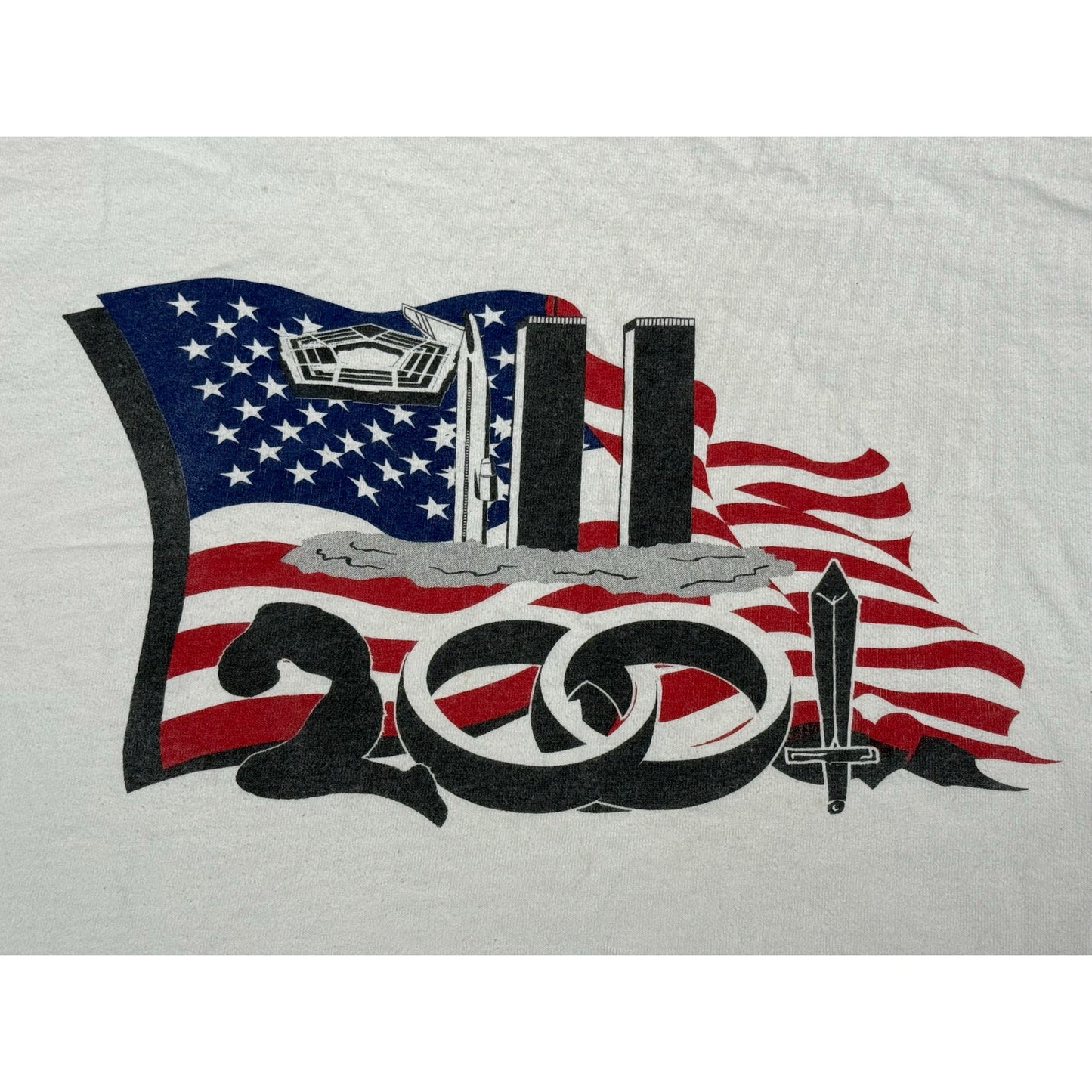 Vintage Y2K 9/11 USA Flag Memorial T-shirt Large